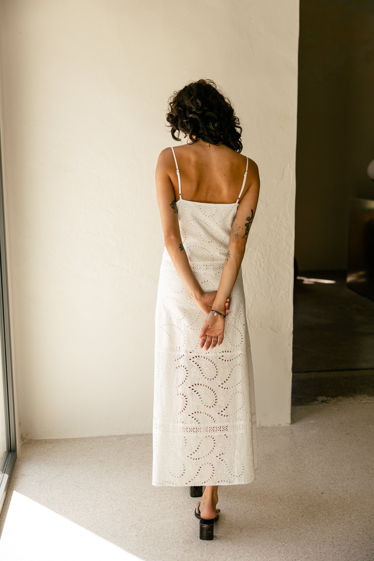 

Robe avec fente côté Femme Revania Lace white | Freeman T. Porter