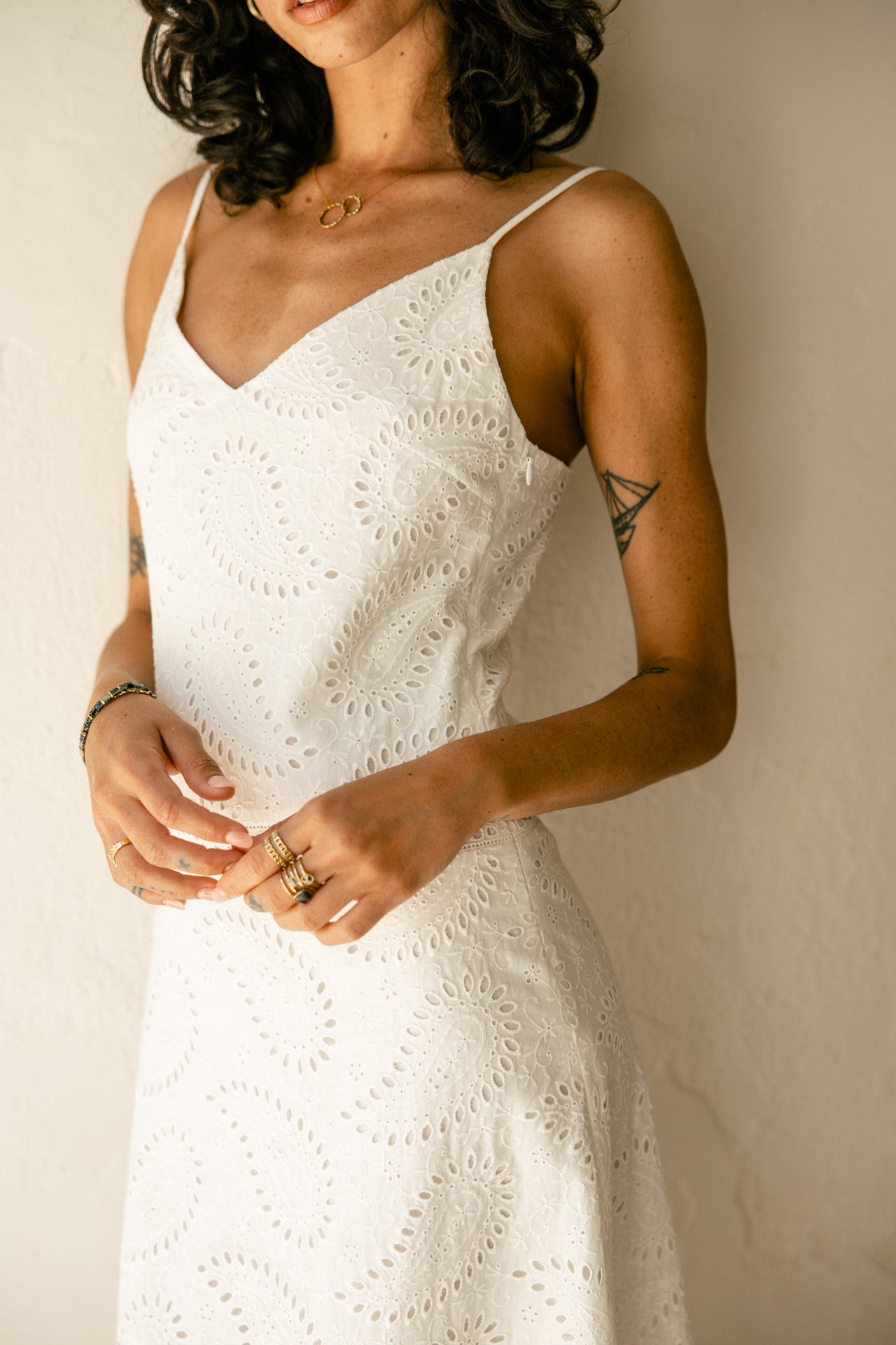 

Vestido con abertura lateral Mujer Revania Lace white | Freeman T. Porter