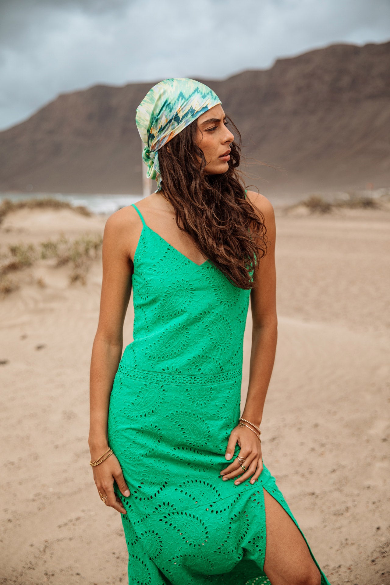 

Robe avec fente côté Femme Revania Lace deep mint | Freeman T. Porter