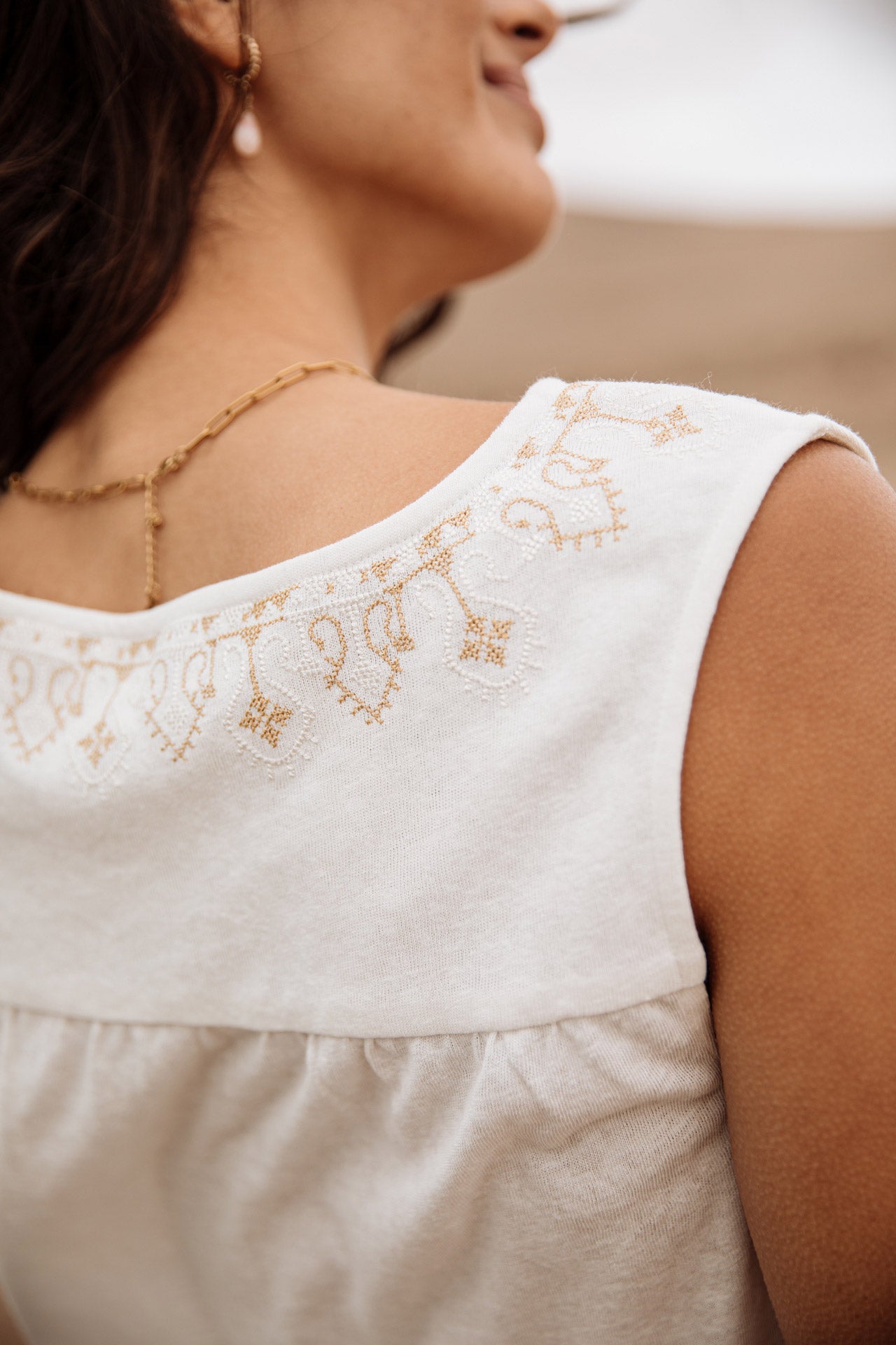 

T-shirt sans manche Woman Tissina Ethnica white | Freeman T. Porter