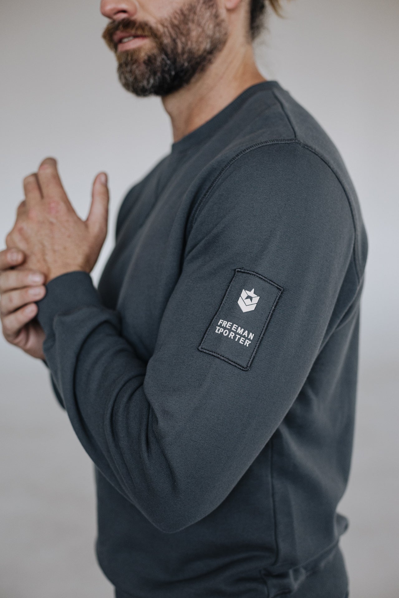 
              

Crewneck sweatshirt Men Baton Snug anthra | Freeman T. Porter
            