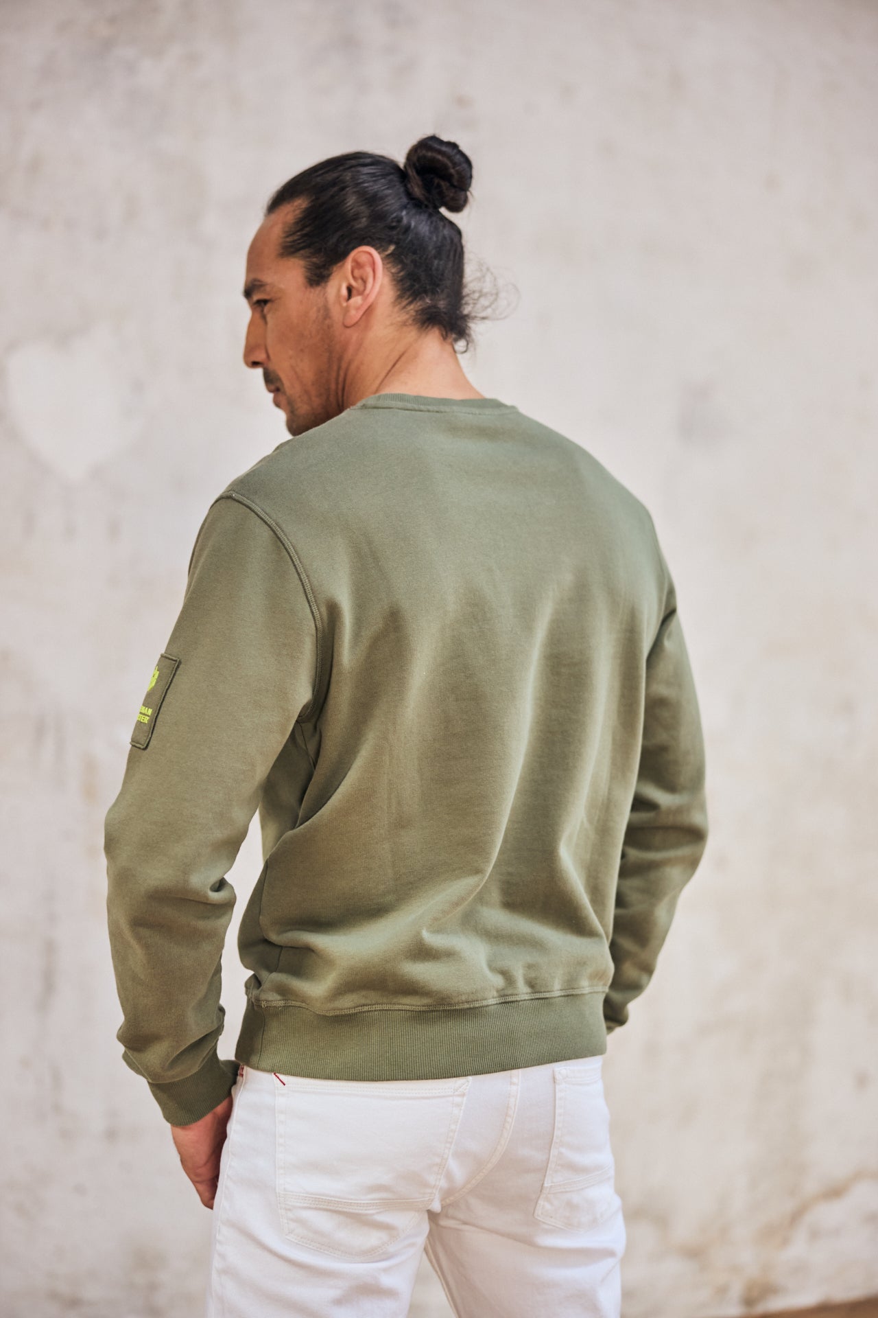 

Round-neck sweatshirt Men Baton Snug deep lichen green | Freeman T. Porter