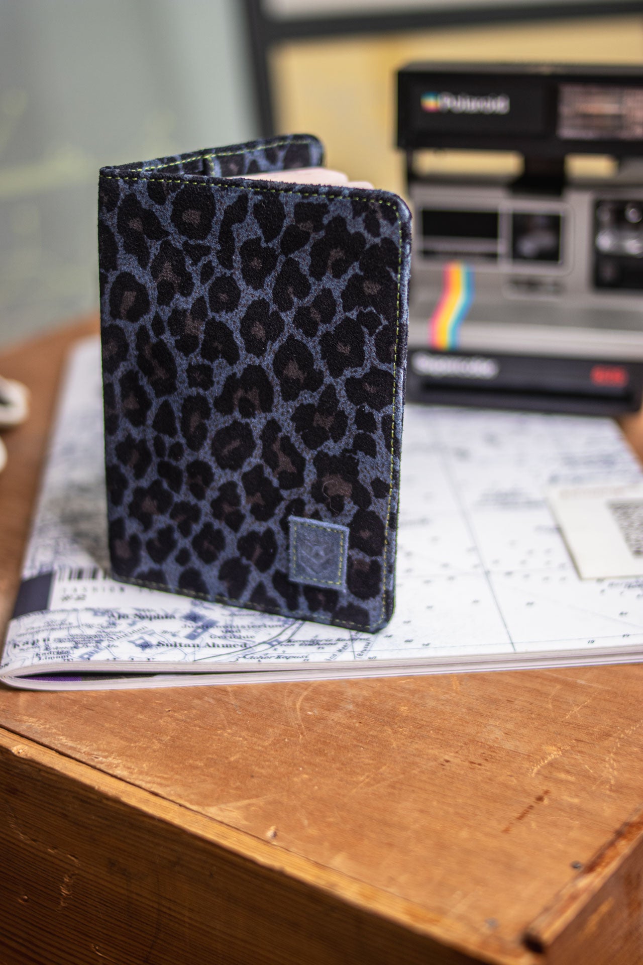 
              

Leopard passport holder Woman Krishna Leo cobalt | Freeman T. Porter
            