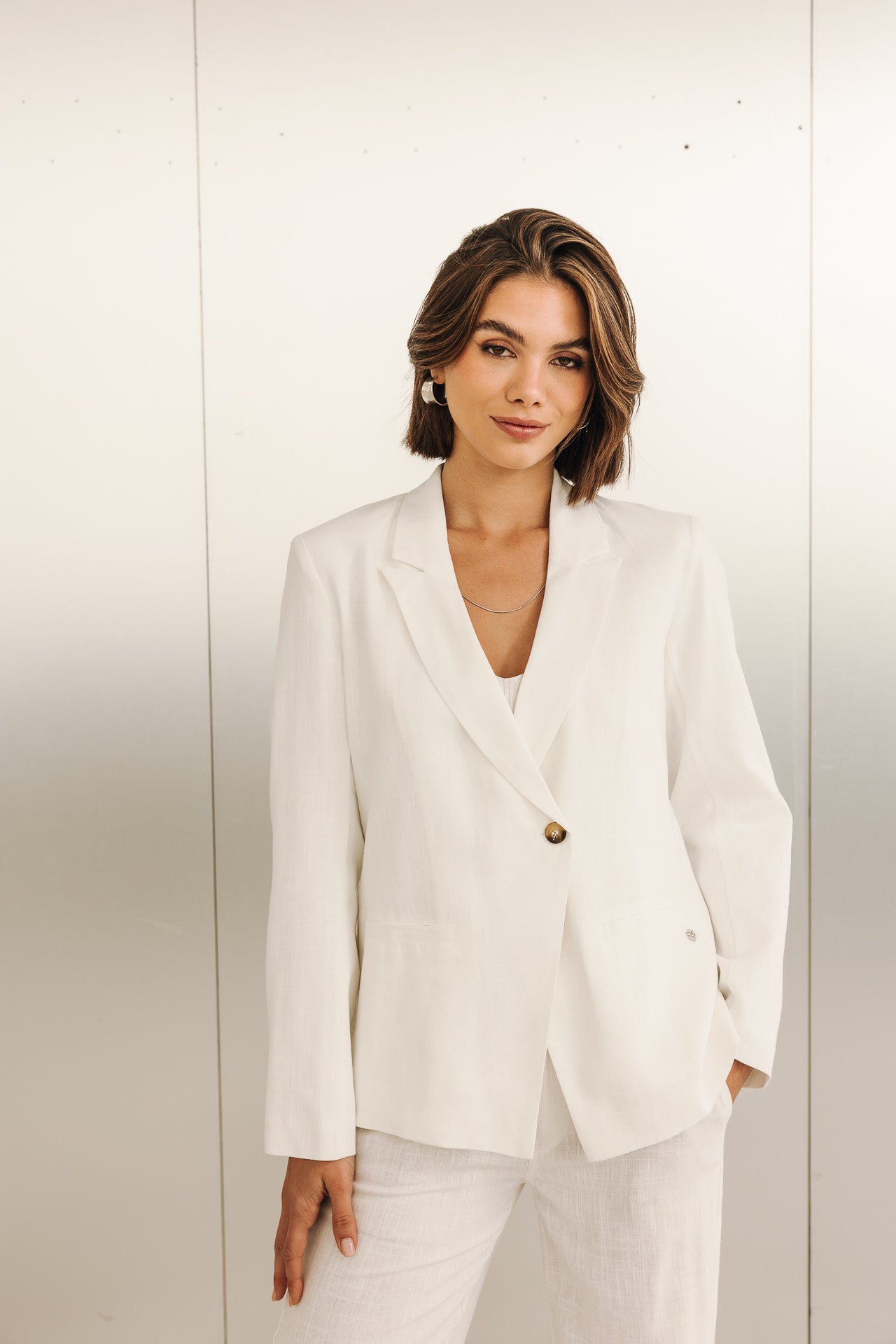 
              

Gerader Leinenblazer Damen Bernie Plain Linen bright white | Freeman T. Porter
            
