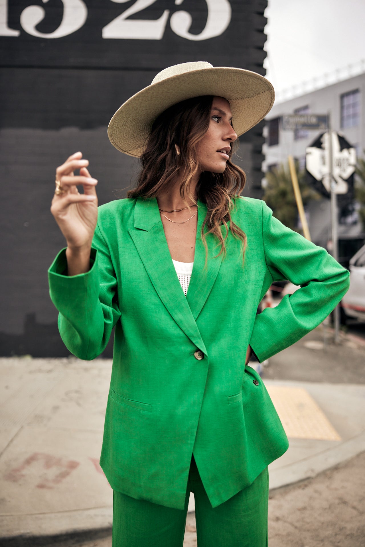 

Straight linen blazer Women Bernie Plain Linen jolly green | Freeman T. Porter