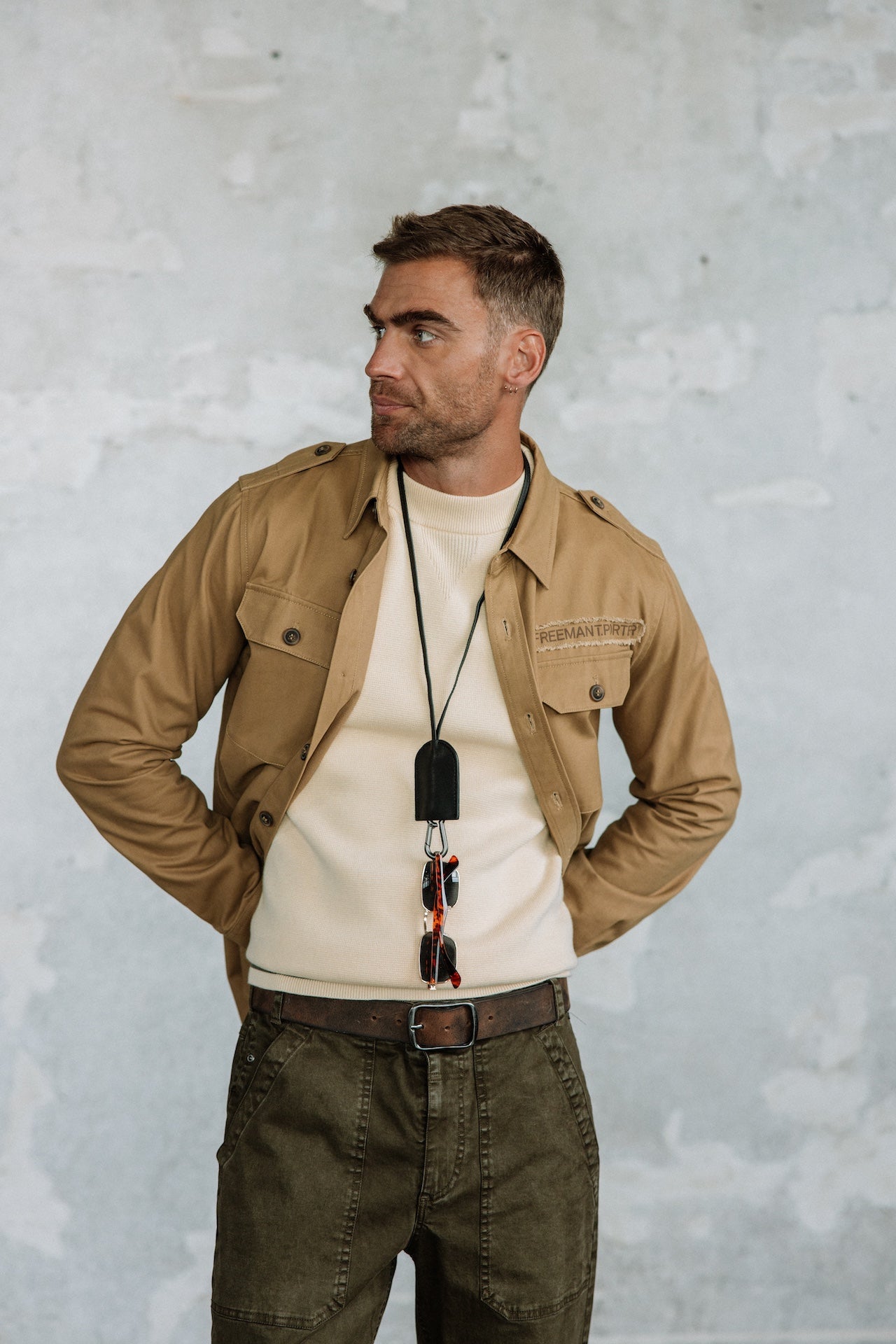 

Surchemise Homme Raven Scrapper camel | Freeman T. Porter