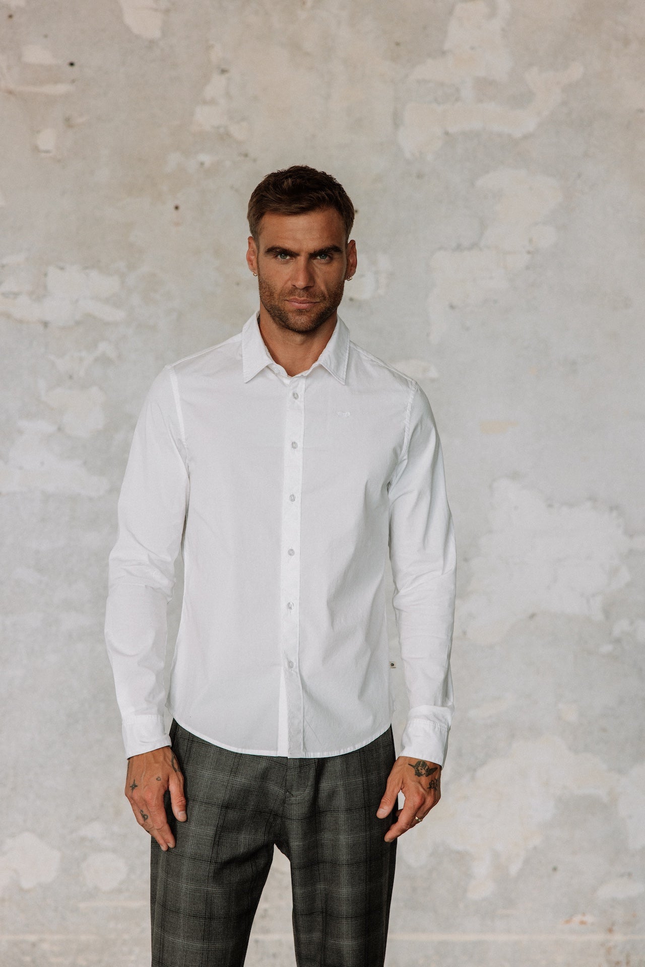 

Eng anliegendes Hemd Mann Yoris Poplin bright white | Freeman T. Porter