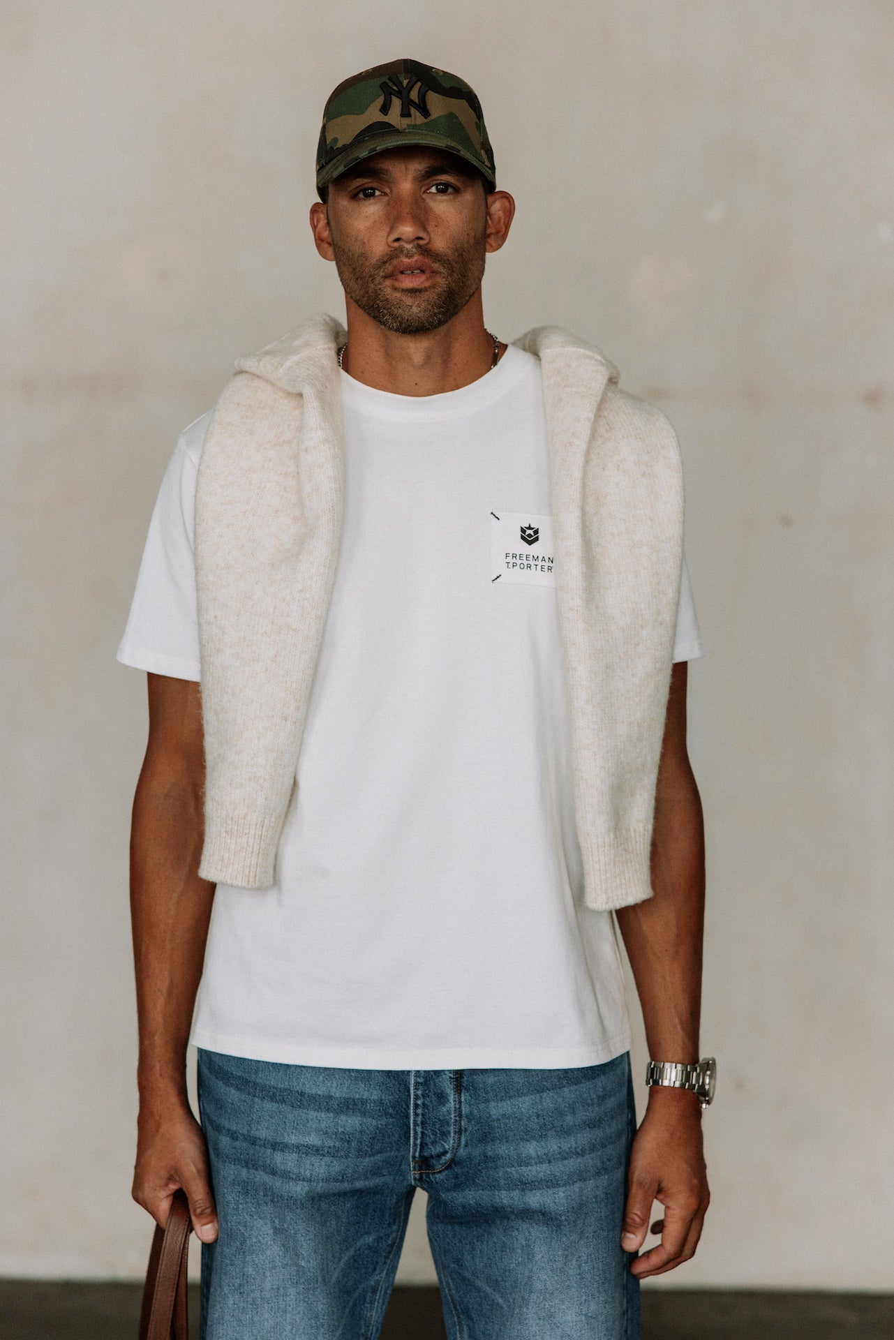  
            

T-shirt Homme Chuck Patch white | Freeman T. Porter
          