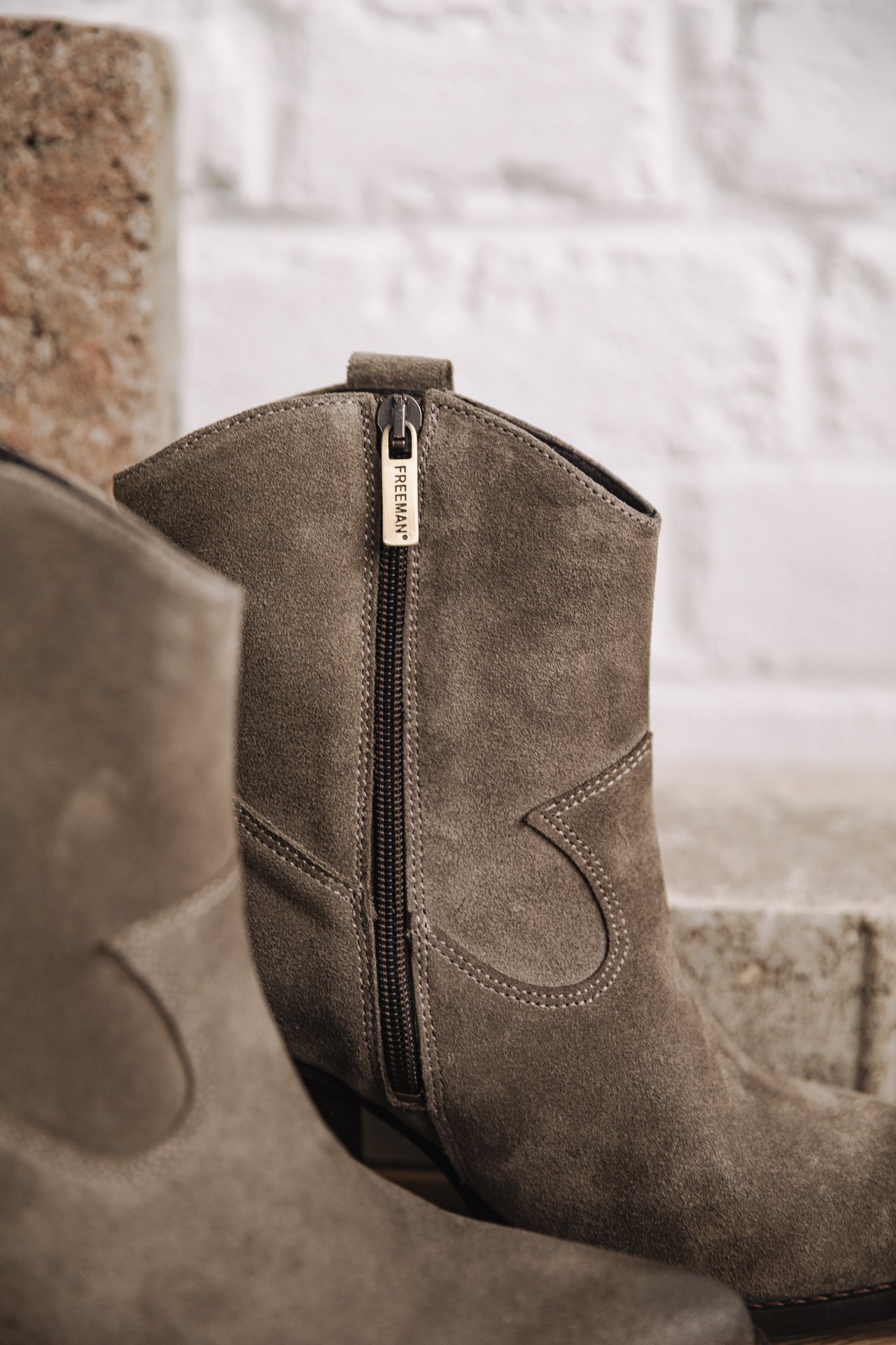 

Boots Woman Luana Suede caribou | Freeman T. Porter