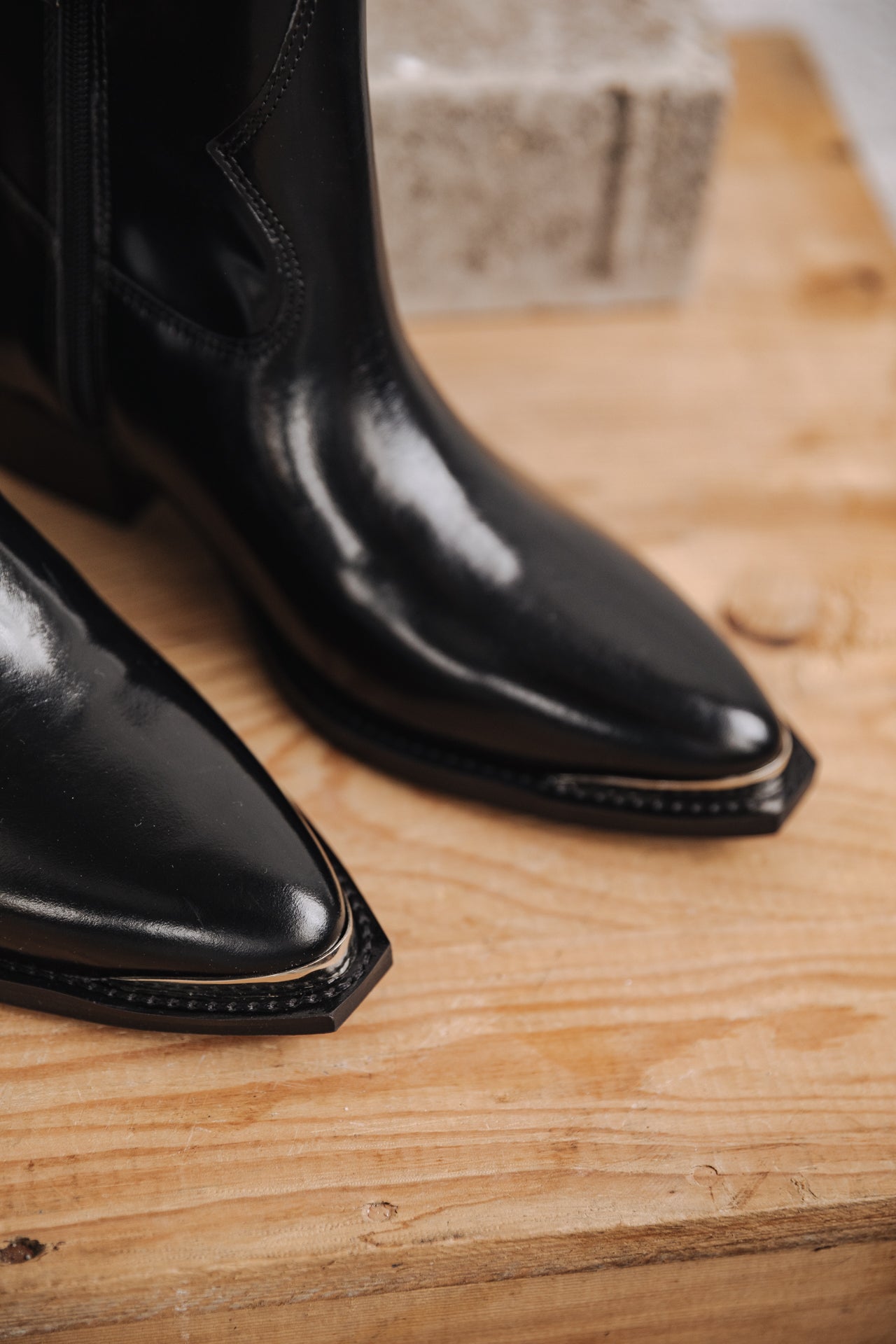 
              

Botas Mujer Sixtin Polido black | Freeman T. Porter
            