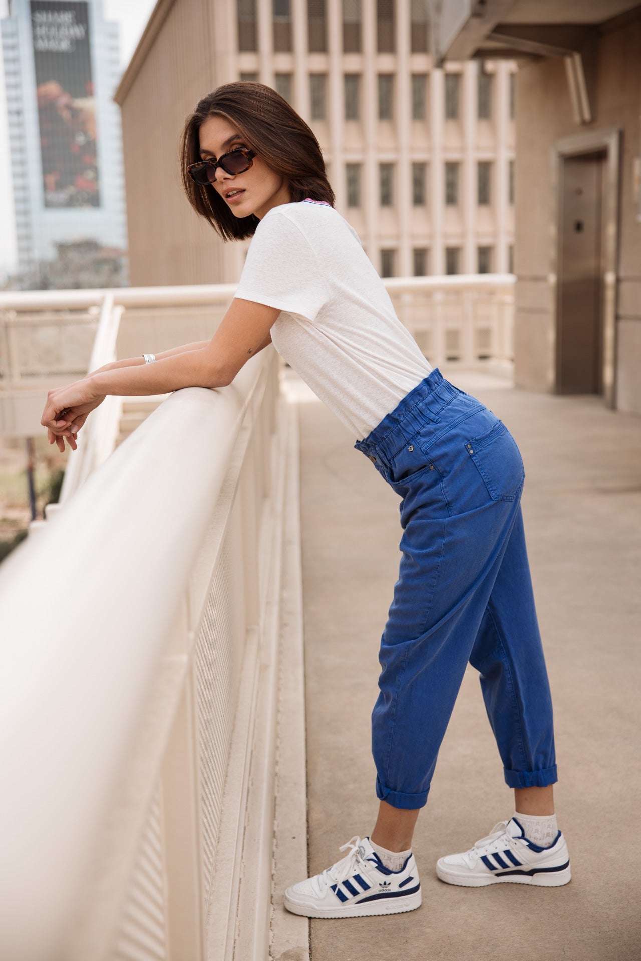 

V-neck T-shirt Woman Tonia Linen white | Freeman T. Porter