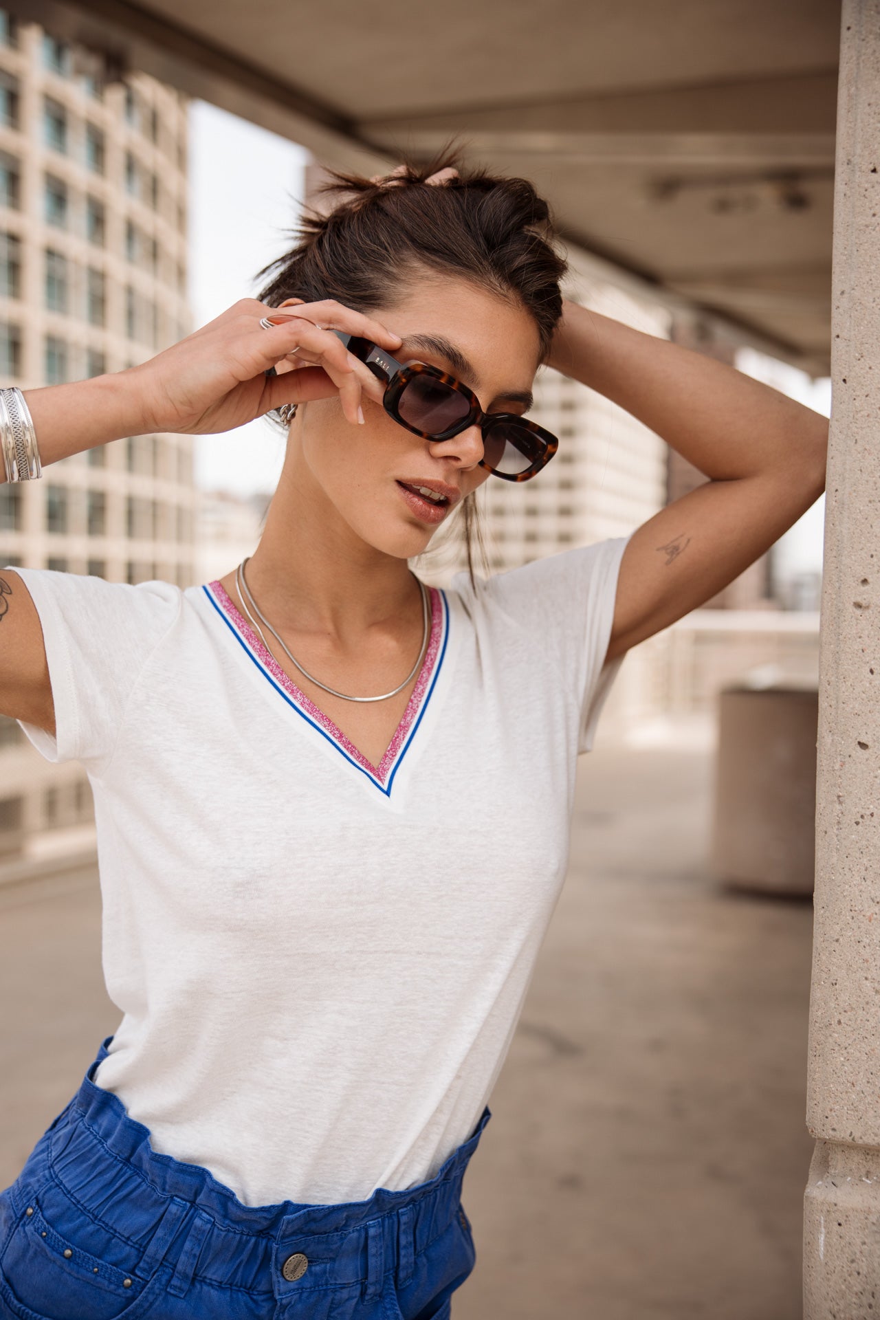 

V-neck T-shirt Woman Tonia Linen white | Freeman T. Porter