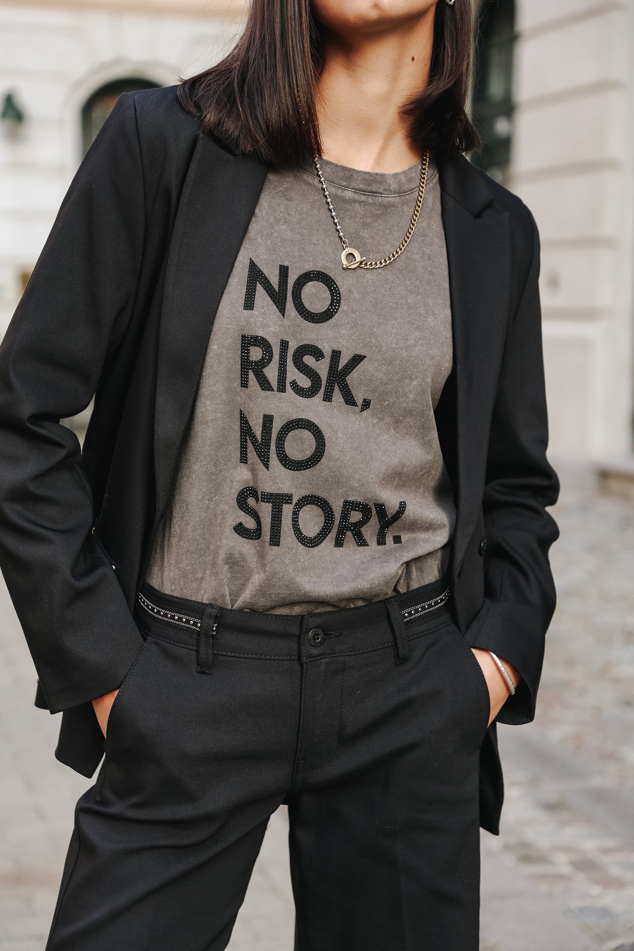 

T-Shirt manches courtes Frau Suria Message thunderstorm | Freeman T. Porter