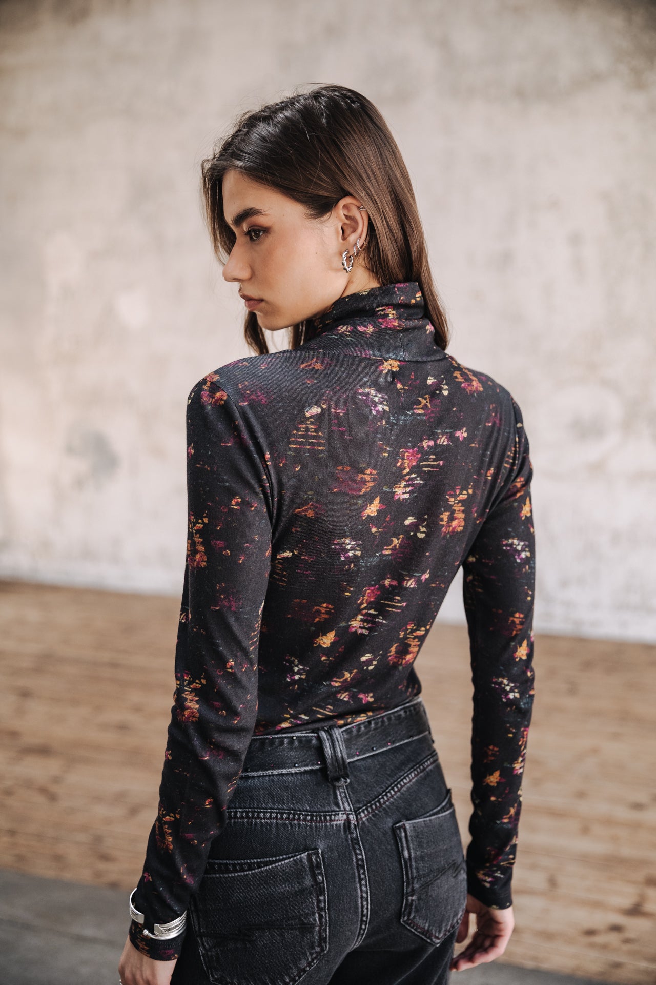 

T-Shirt manches longues Woman Titya Fiory black | Freeman T. Porter