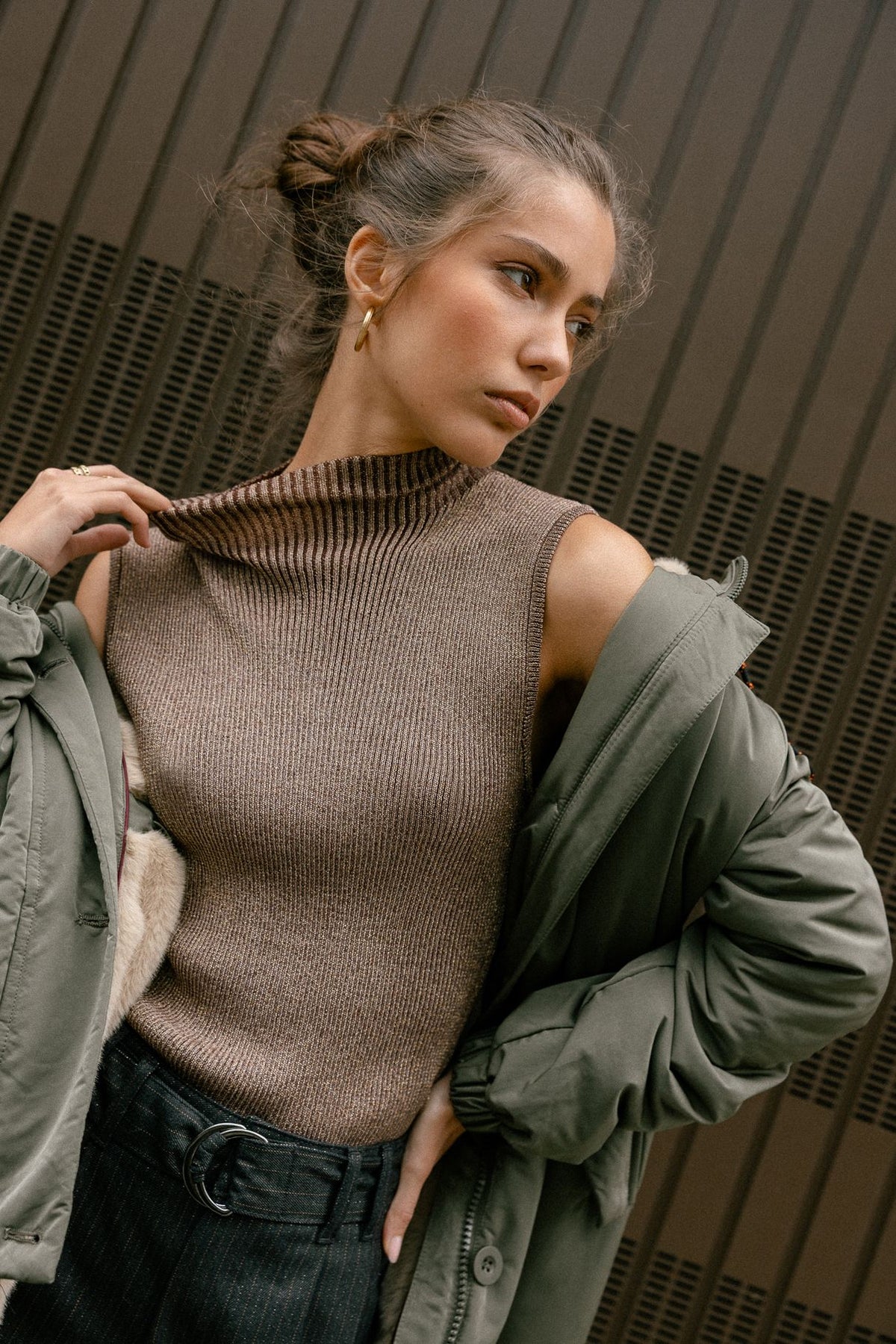 

Schimmernder Slim Fit Pullover Damen Toria Lurex bronze brown | Freeman T. Porter