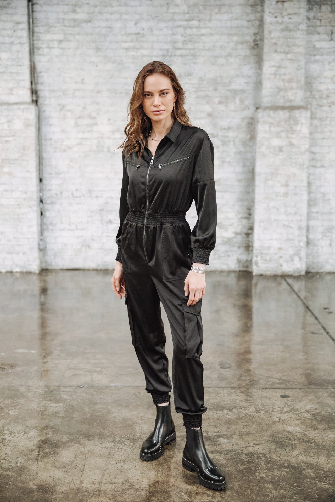

Combinaison workwear satinée Femme Cartie Plain black | Freeman T. Porter