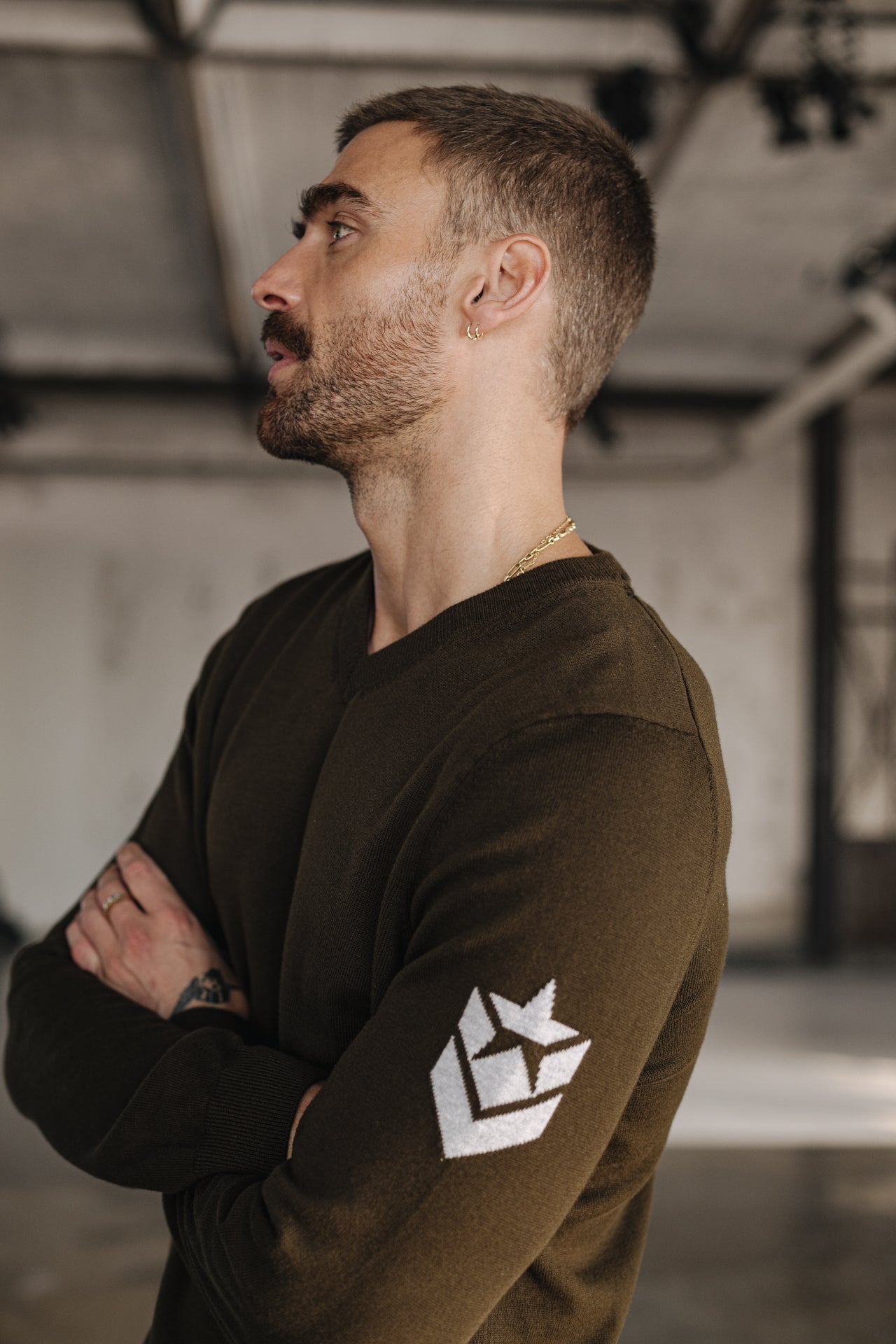 
              

V-neck sweater Men Edgar Conwy olive night | Freeman T. Porter
            