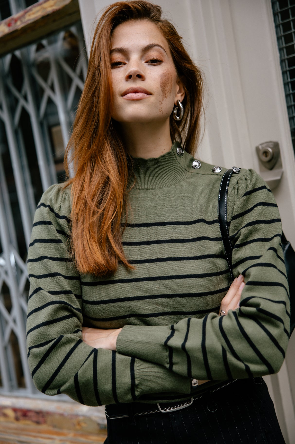   
            

Pull marinière col boutonné Mujer Pessie Stripes green moss | Freeman T. Porter
          