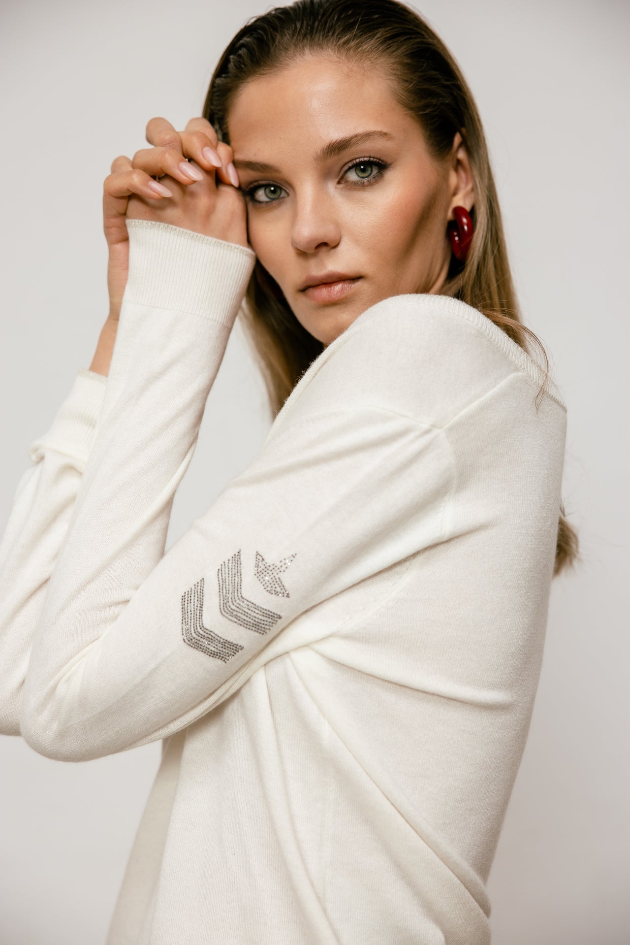 

Embroidered shoulder sweater Women Preem optic white | Freeman T. Porter