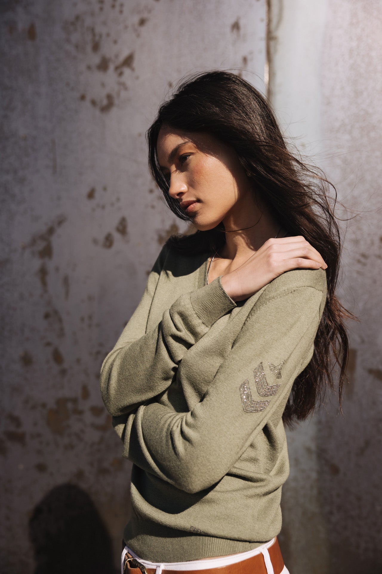 

Pull ajusté col V Femme Preem khaki | Freeman T. Porter