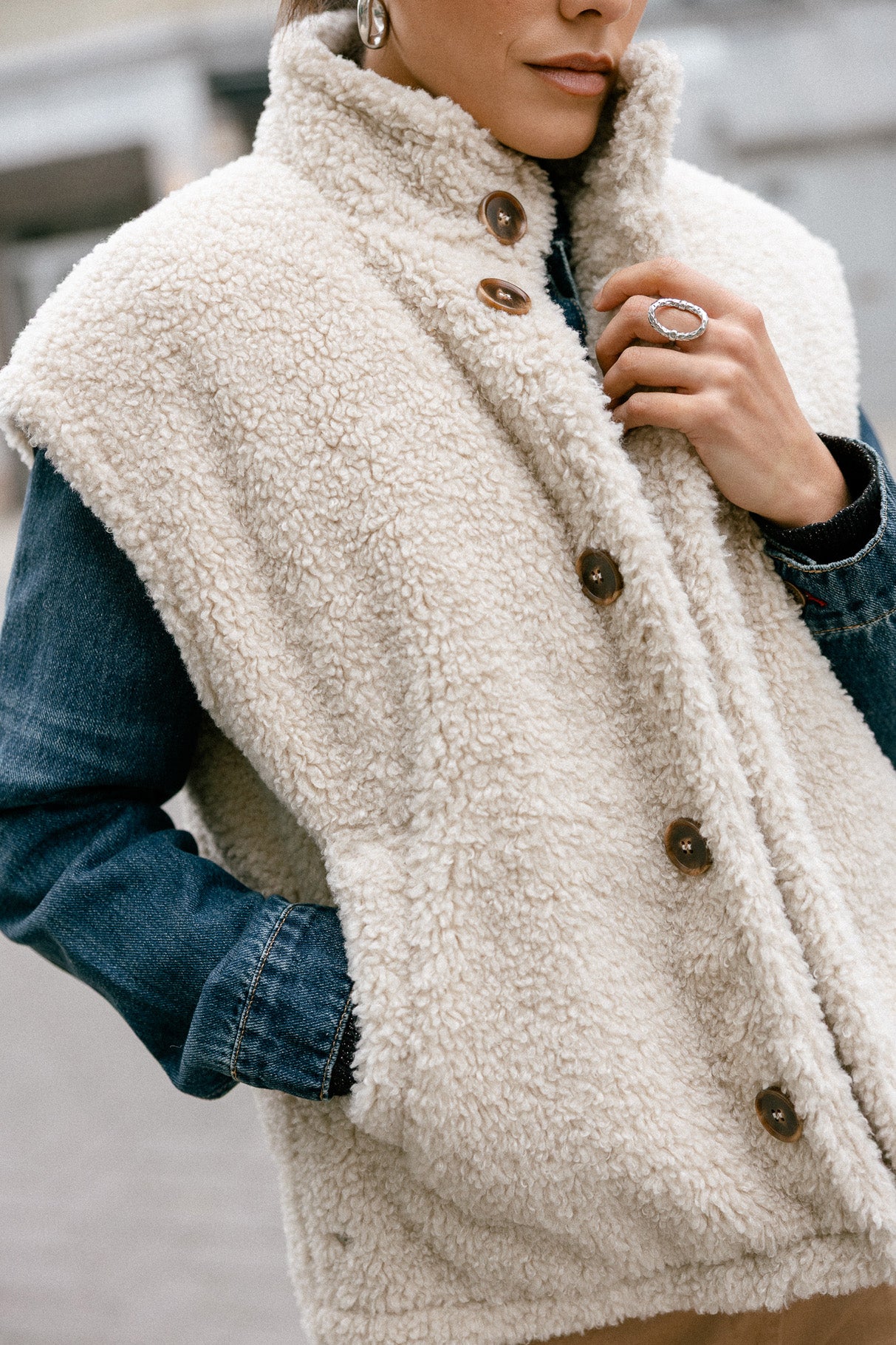 
              

Veste sherpa Femme Vatika Fur ecru | Freeman T. Porter
            