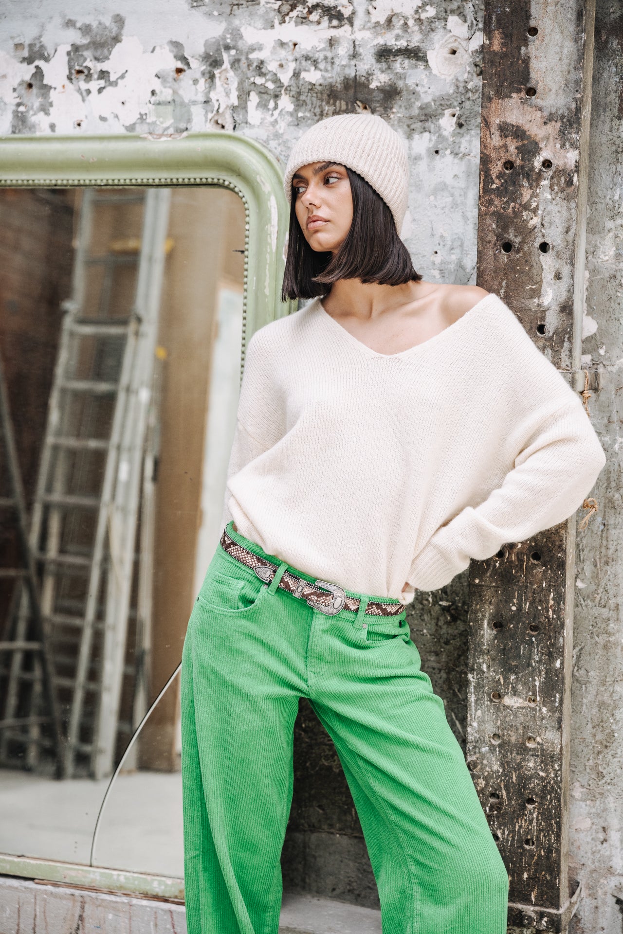 
              

Pull col V Woman Isabel off white | Freeman T. Porter
            