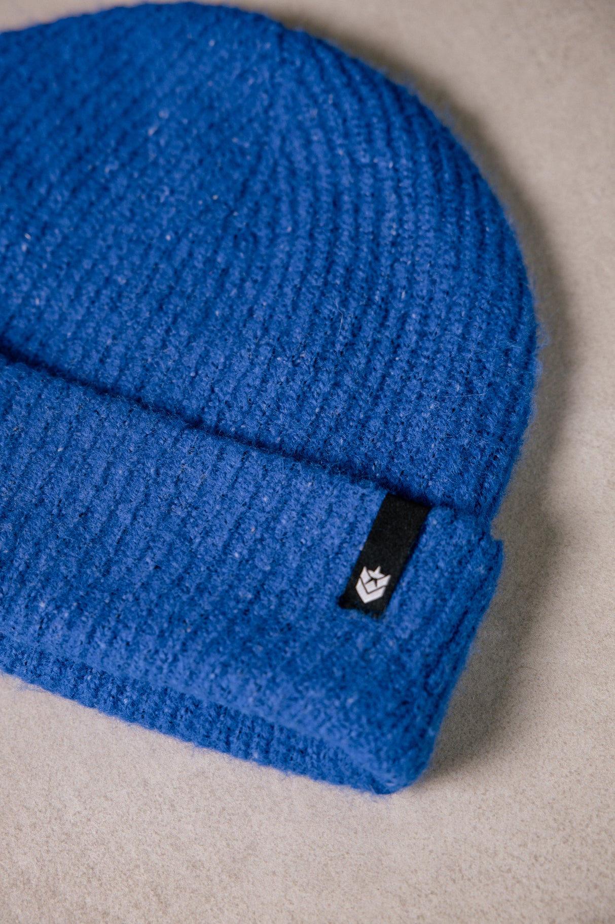 

Cap Woman Heddie electric blue | Freeman T. Porter