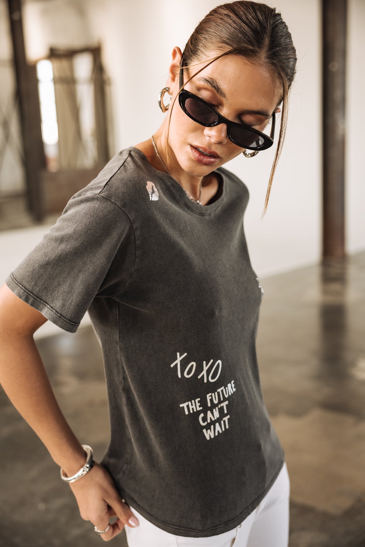 
              

T-shirt imprimé Femme Suria Silver Graf black | Freeman T. Porter
            