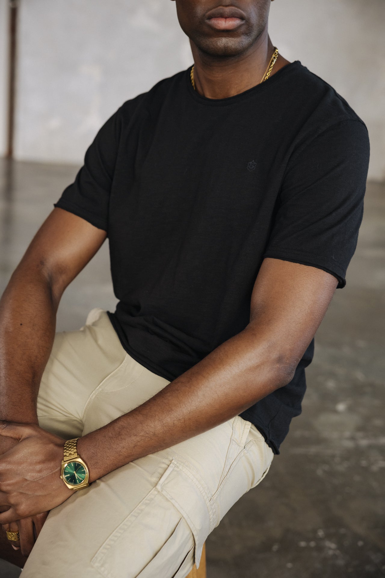

Camiseta bordada Hombres Chuck Kansas black | Freeman T. Porter