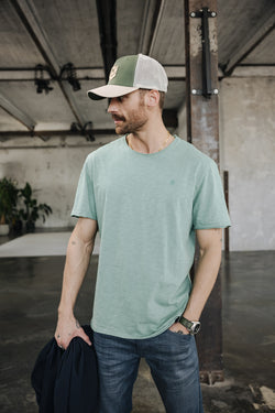 

T-shirt brodé Homme Chuck Kansas feldspar | Freeman T. Porter