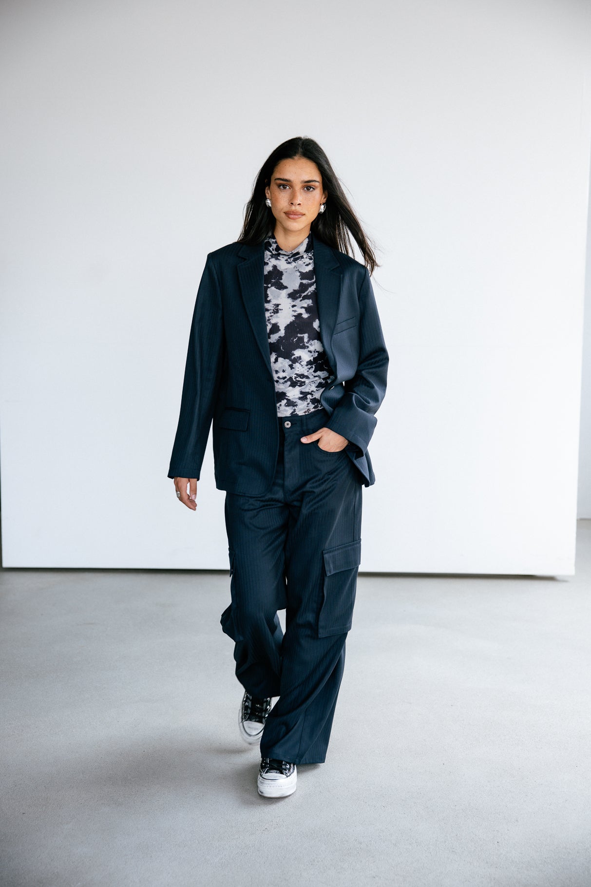   
            

Veste de blazer oversize Femme Maria Crown navy | Freeman T. Porter
          