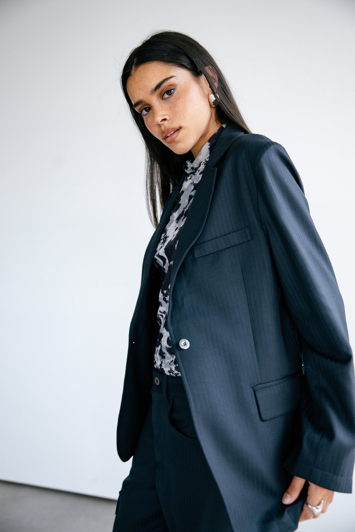 

Oversize-Blazerjacke Frau Maria Crown navy | Freeman T. Porter
