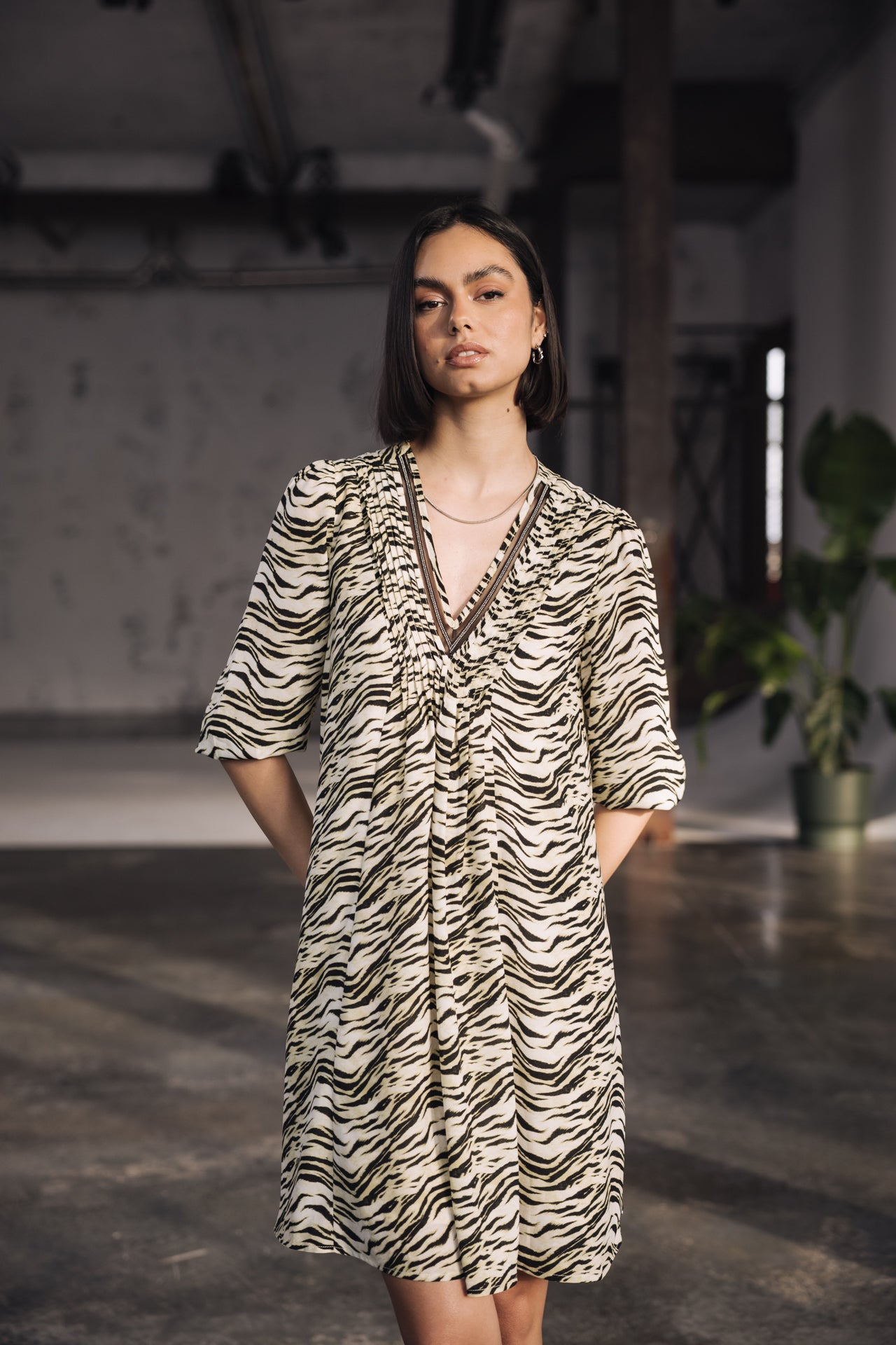 

Vestido corto Mujer Juna Green Tiger original | Freeman T. Porter