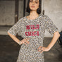 

T-Shirt-Kleid mit Leopardenprint Frau Reed Leo Glitter off white | Freeman T. Porter