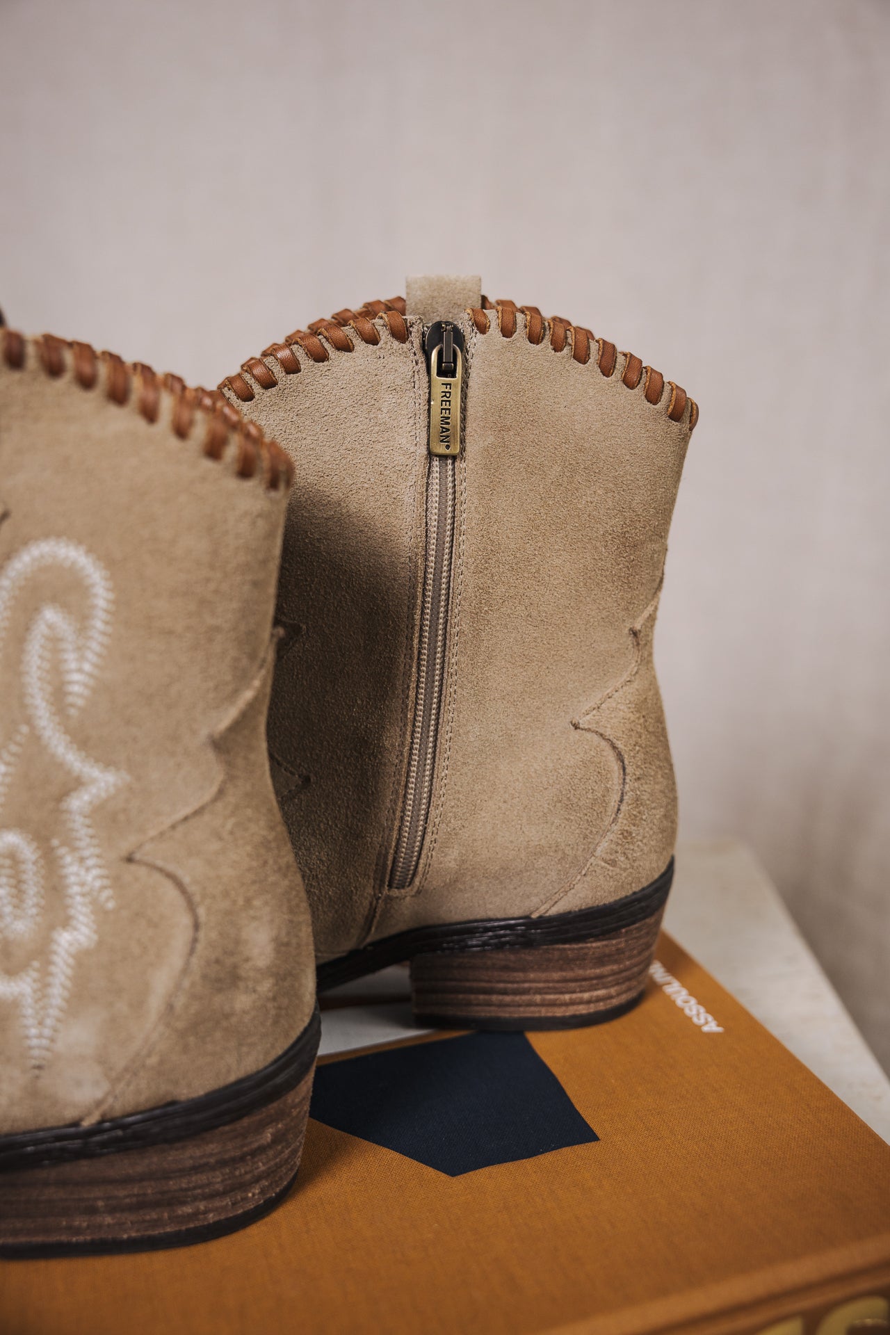 

Suede boots Woman Laurene Suede Embro rock | Freeman T. Porter