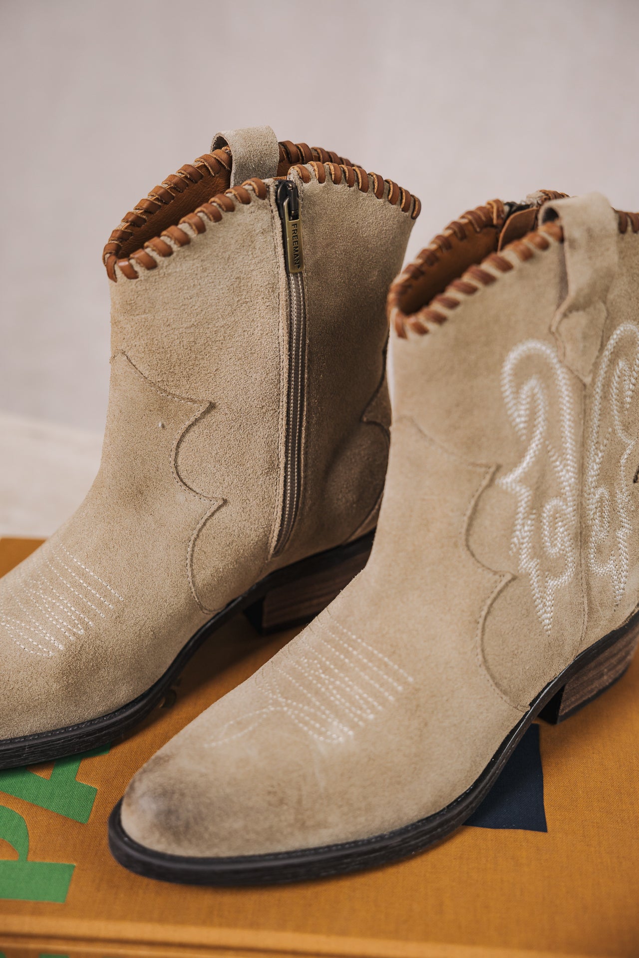 

Suede boots Woman Laurene Suede Embro rock | Freeman T. Porter