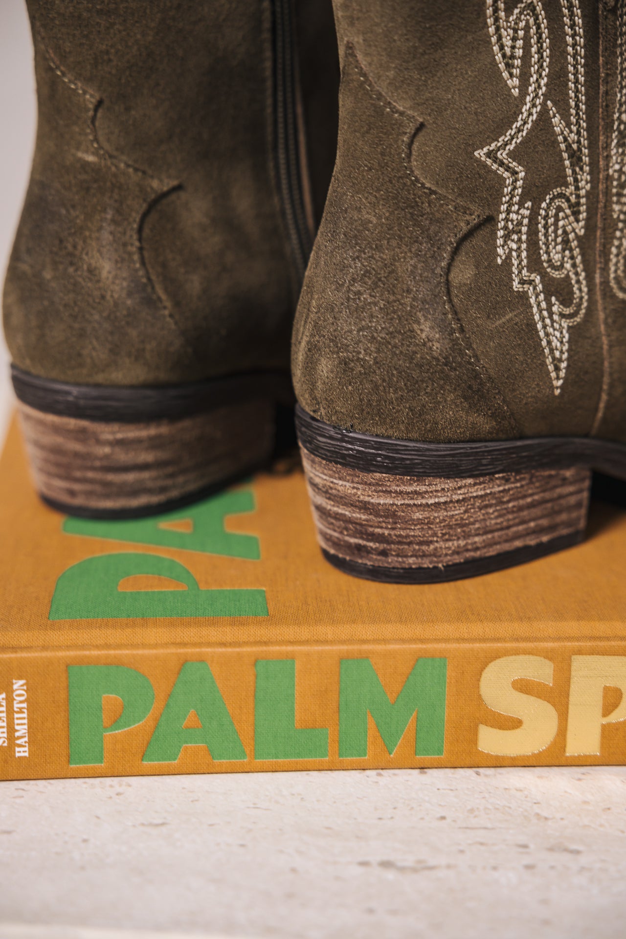 

Suede boots Woman Laurene Suede Embro olive | Freeman T. Porter