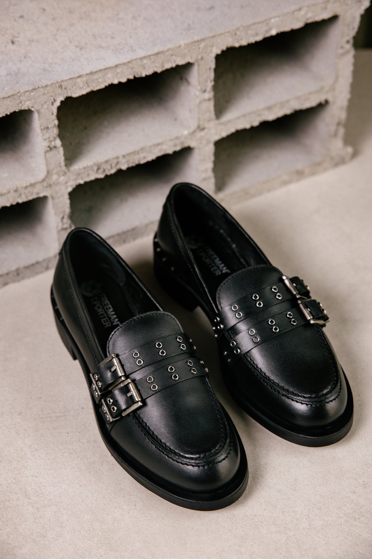   
            

Mocassins Femme Gemma Bis black | Freeman T. Porter
          