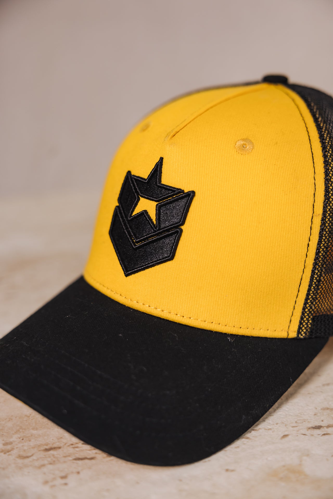 

Mütze Mann Micky yellow | Freeman T. Porter