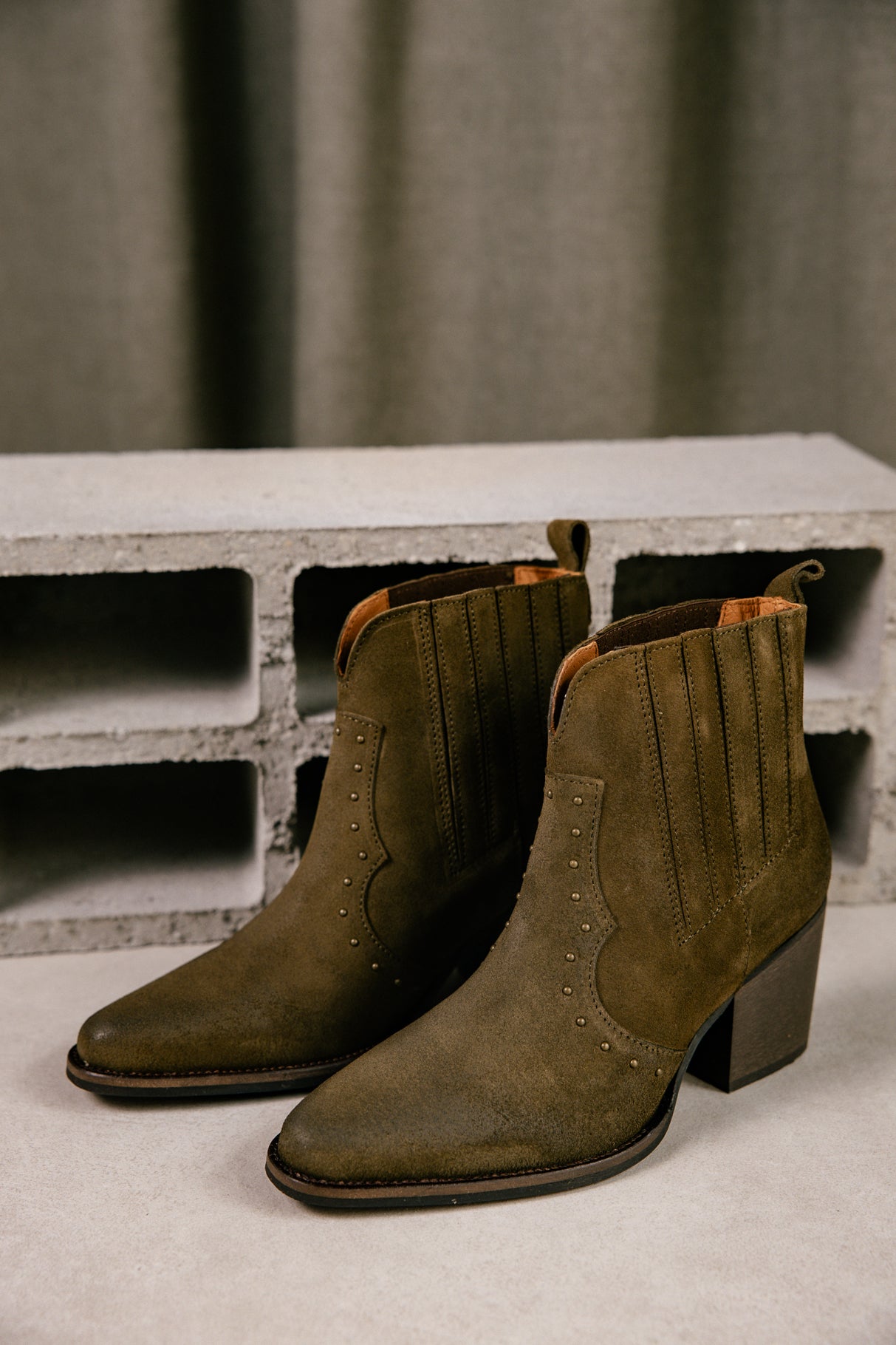 

Stiefeletten aus Wildleder Frau Tamara Studs trebol | Freeman T. Porter