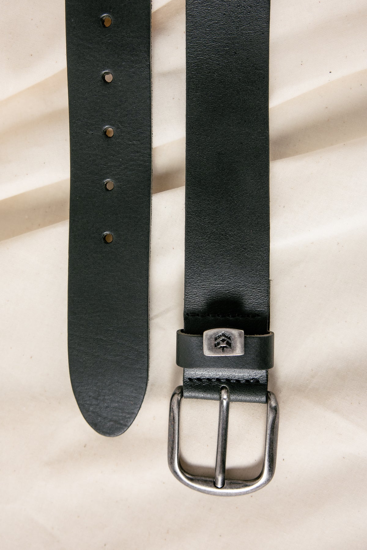 
              

Cinturón de piel Hombre Axen black | Freeman T. Porter
            