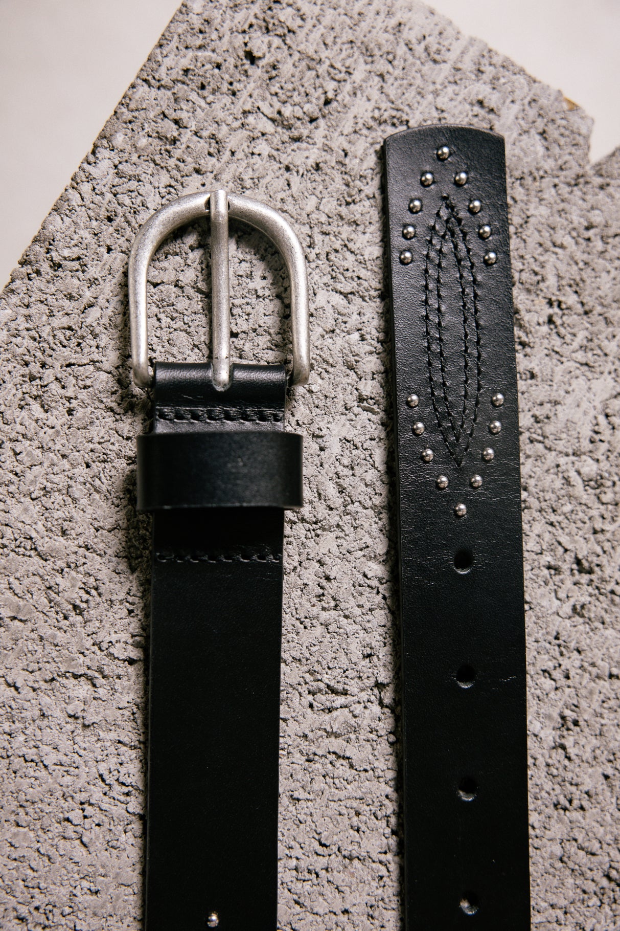 
              

Ceinture en cuir Femme Briella black | Freeman T. Porter
            