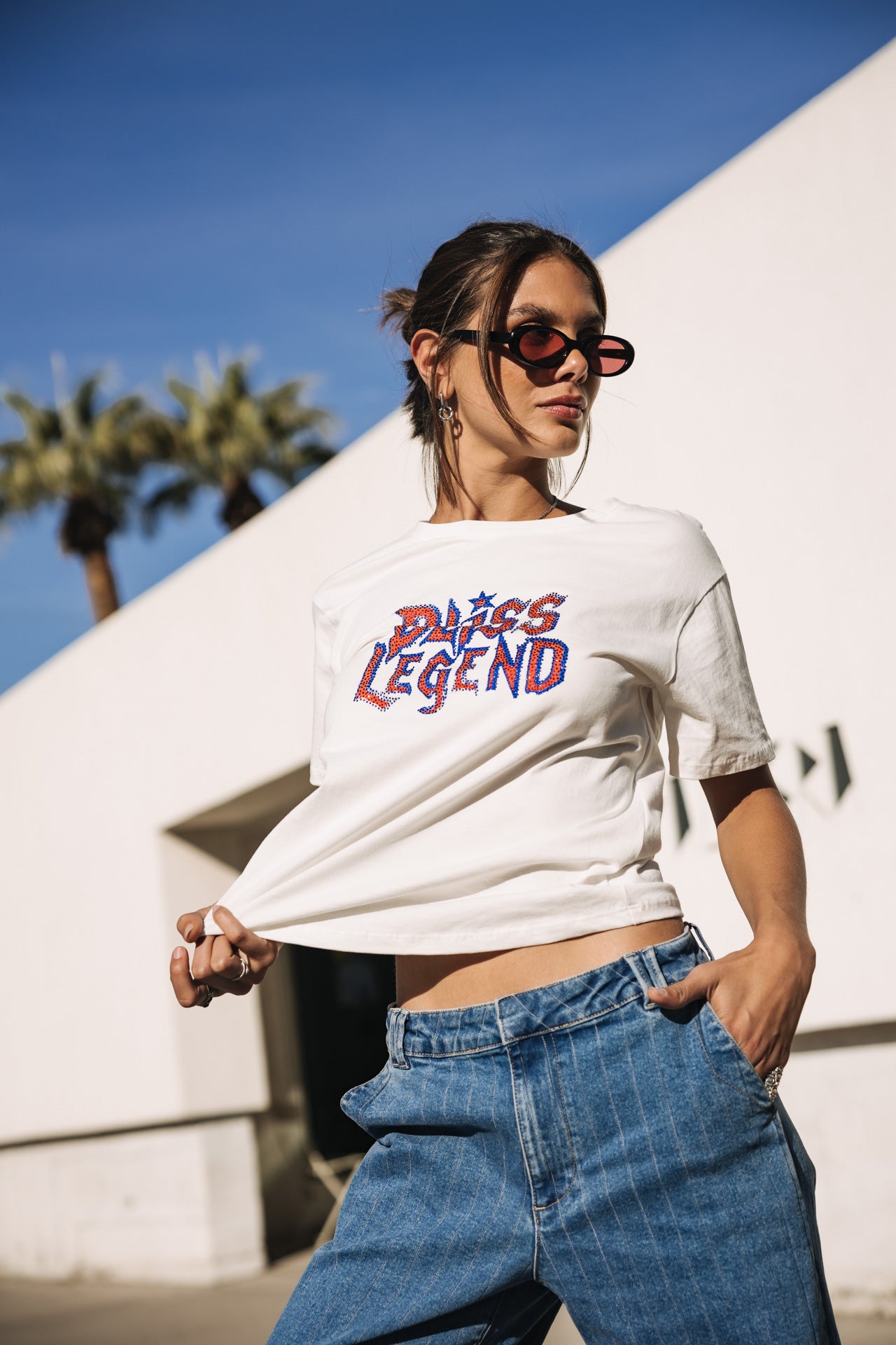   
            

T-shirt imprimé à strass Femme Suria Bliss Legend white | Freeman T. Porter
          