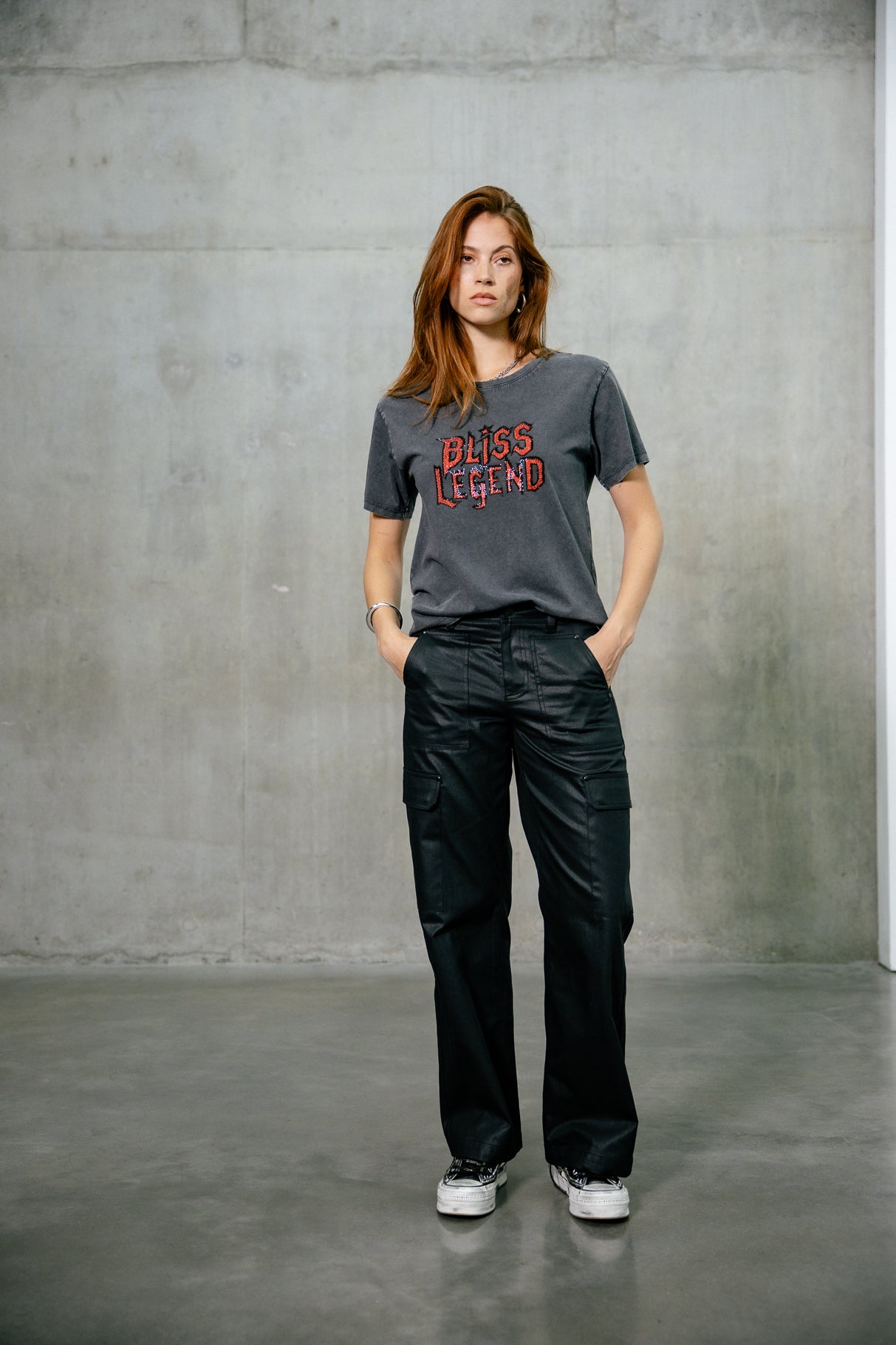 

Camiseta con estampado de strass Mujer Suria Bliss Legend carbone | Freeman T. Porter