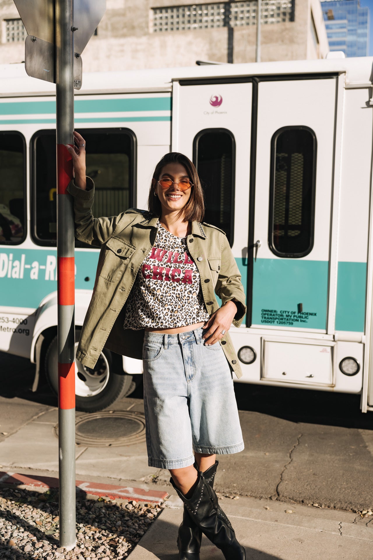 

Camiseta estampada Mujer Suria Leo Glitter off white | Freeman T. Porter