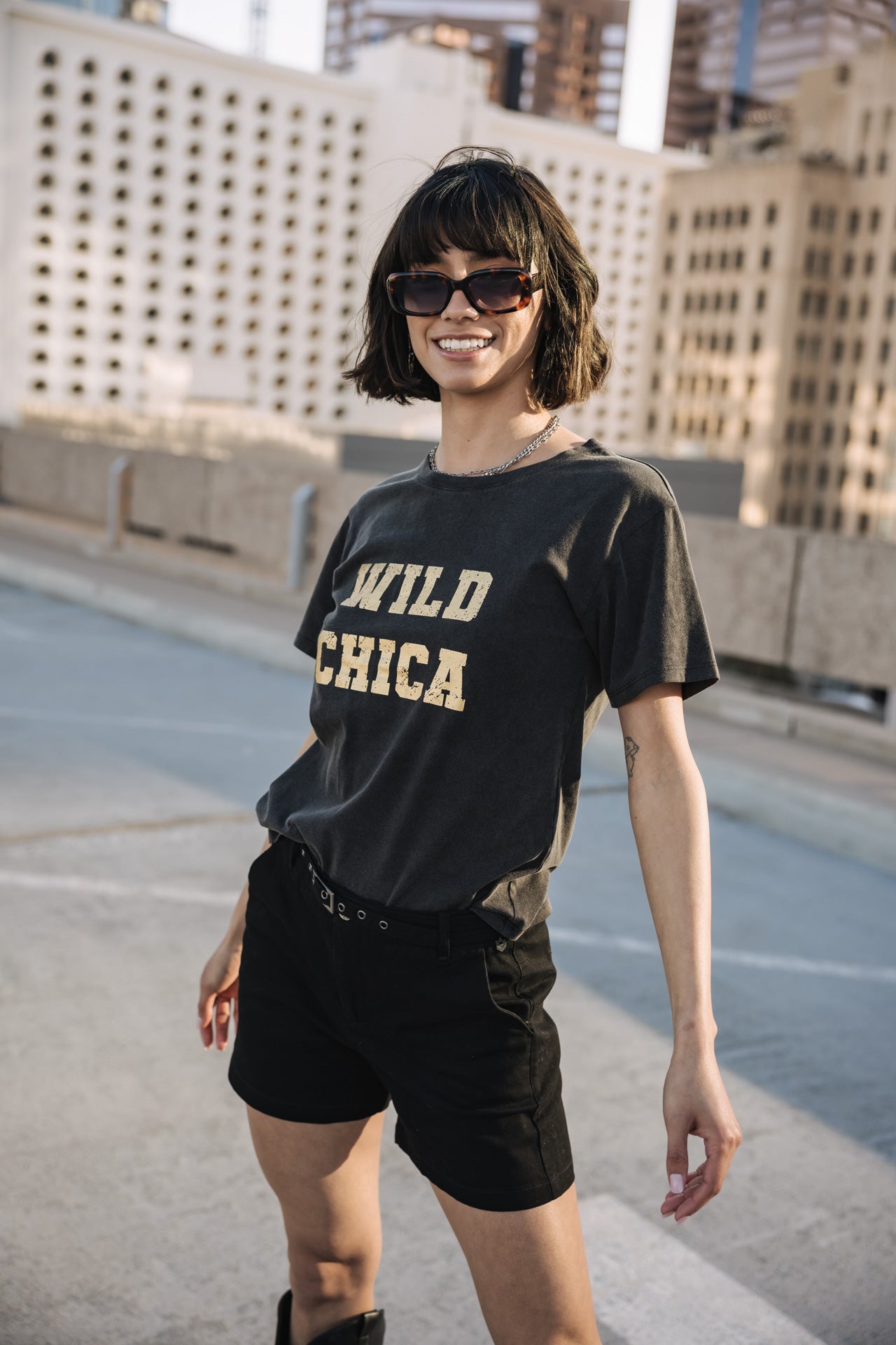 

Printed T-shirt Woman Suria Wild Chica Foil vintage black | Freeman T. Porter
