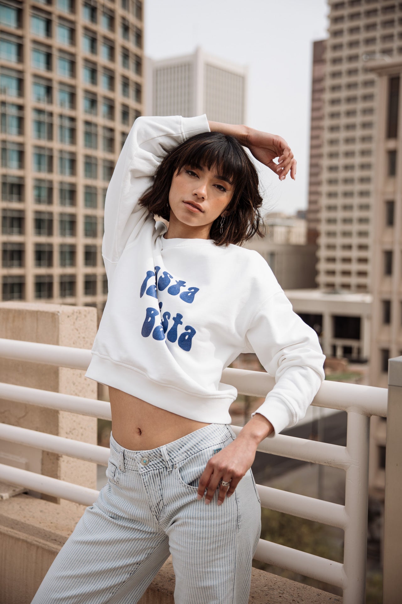 

Printed sweatshirt Woman Saudade Hasta La Vista Glitter white | Freeman T. Porter