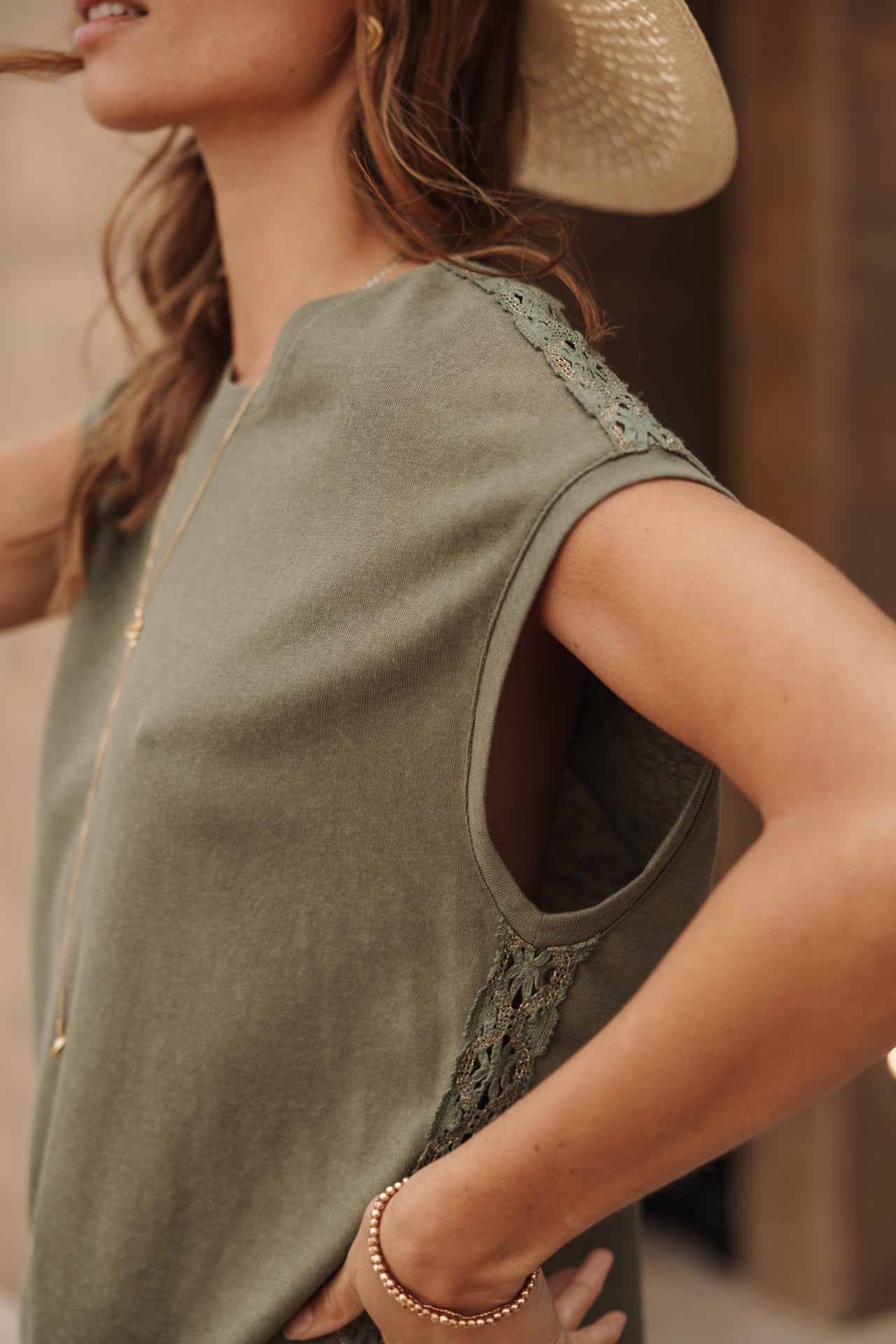 

T-shirt brodé Femme Tarik Ribbon deep lichen green | Freeman T. Porter