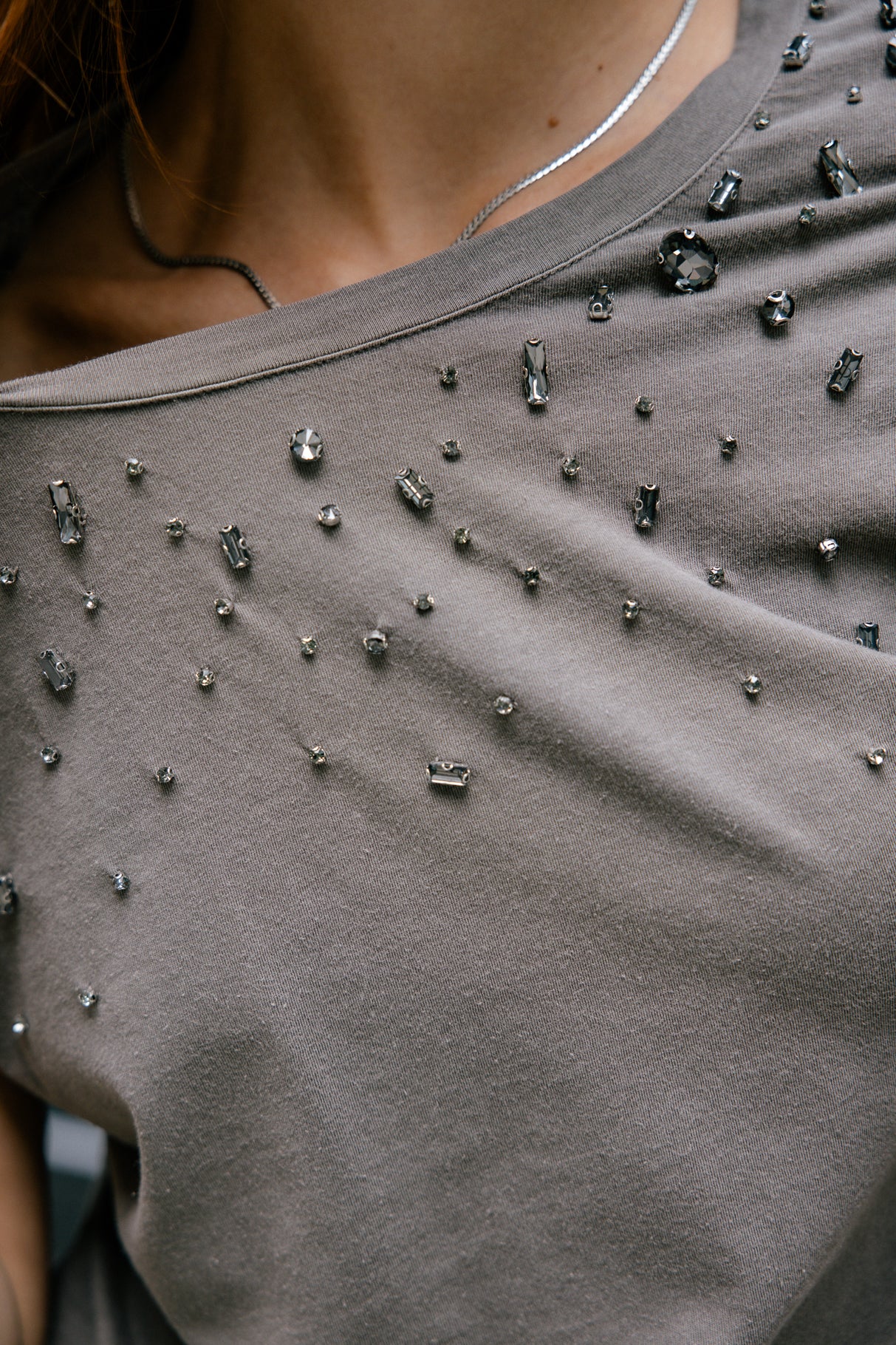 

T-shirt diamants Femme Tomia Grunge steeple grey | Freeman T. Porter