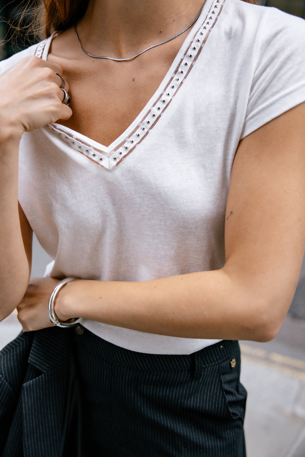 

V-neck T-shirt Woman Taile Studs white | Freeman T. Porter